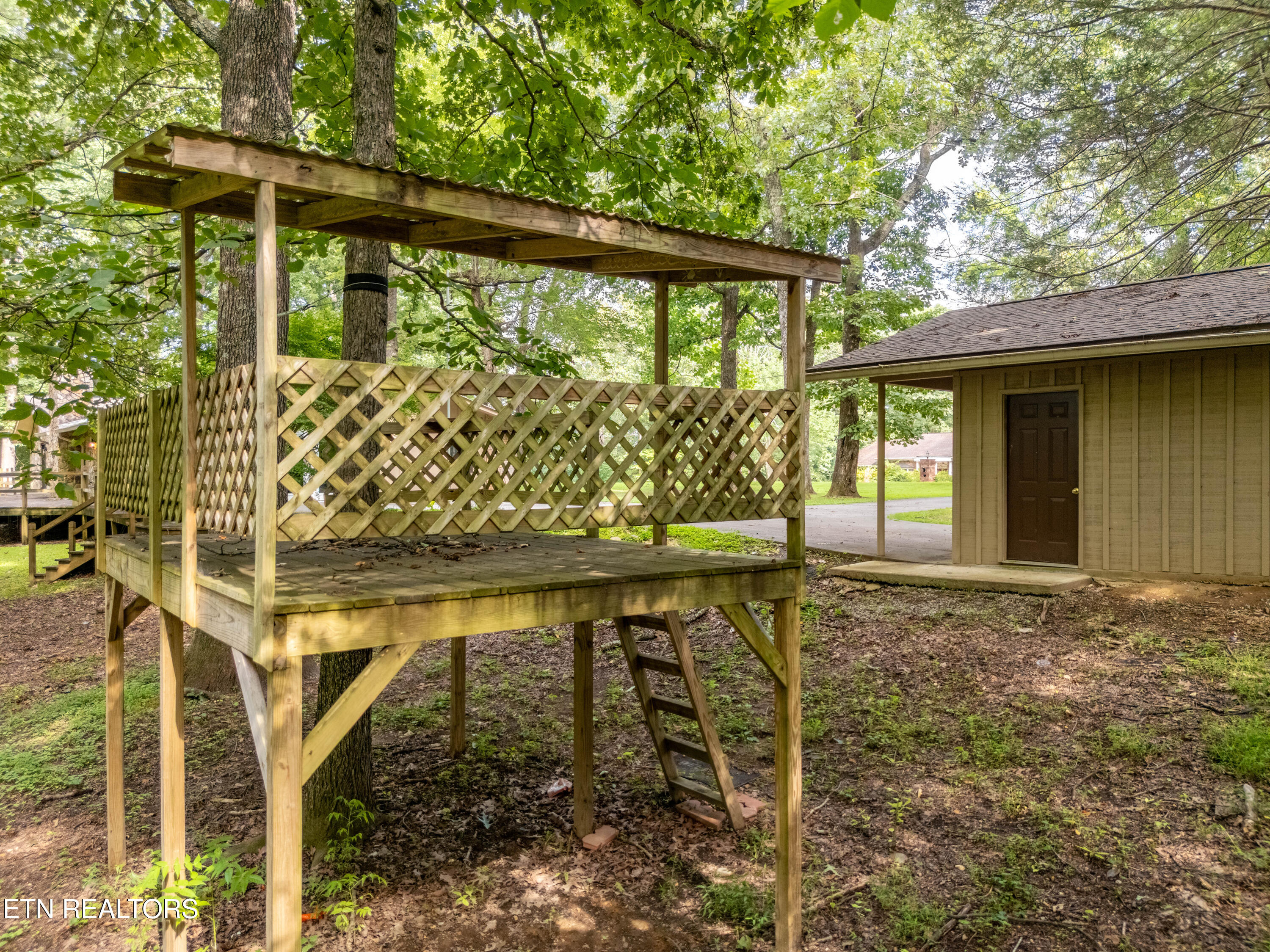 167 Rendezvous Road Rockwood TN 37854