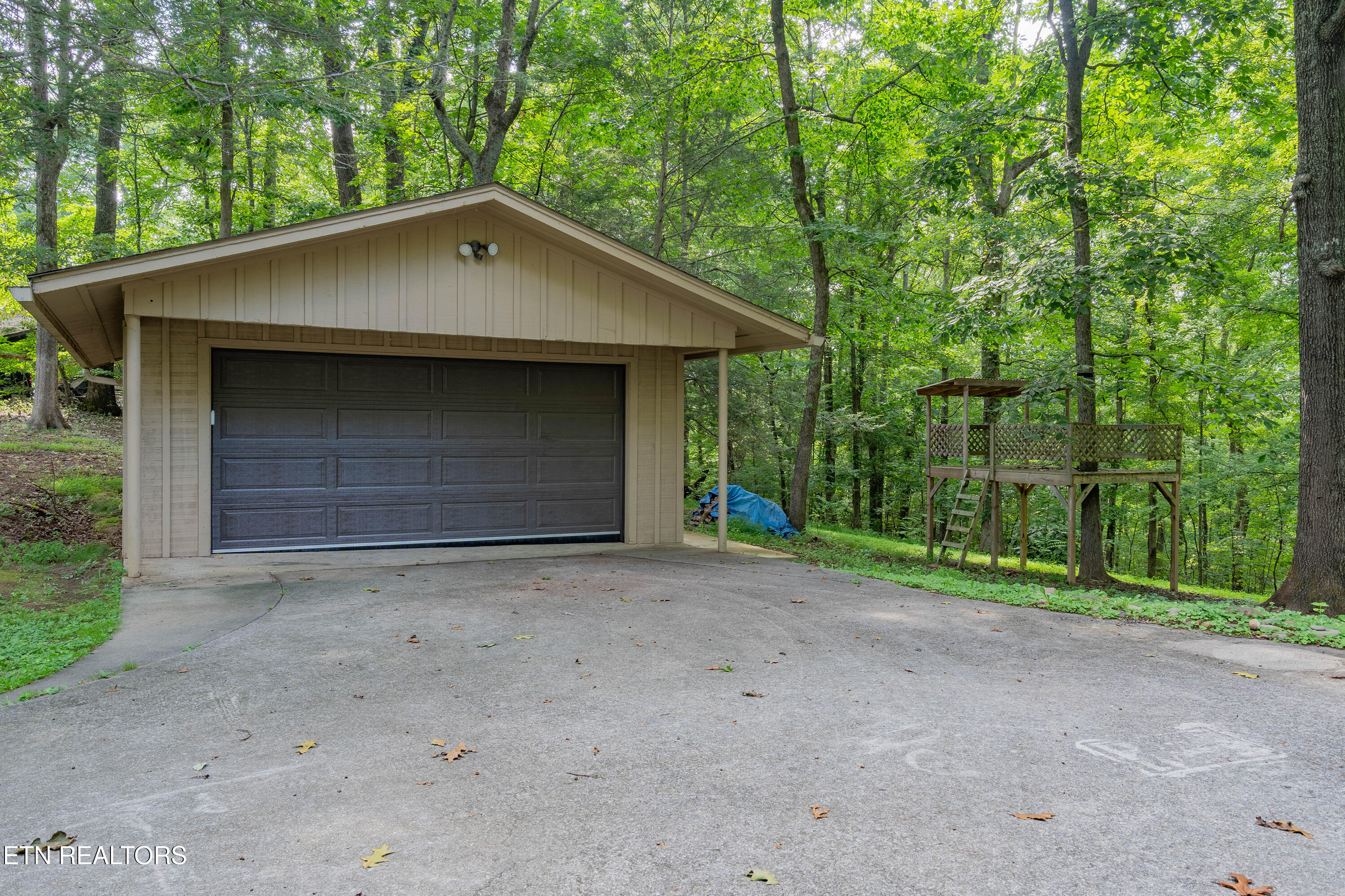167 Rendezvous Road Rockwood TN 37854