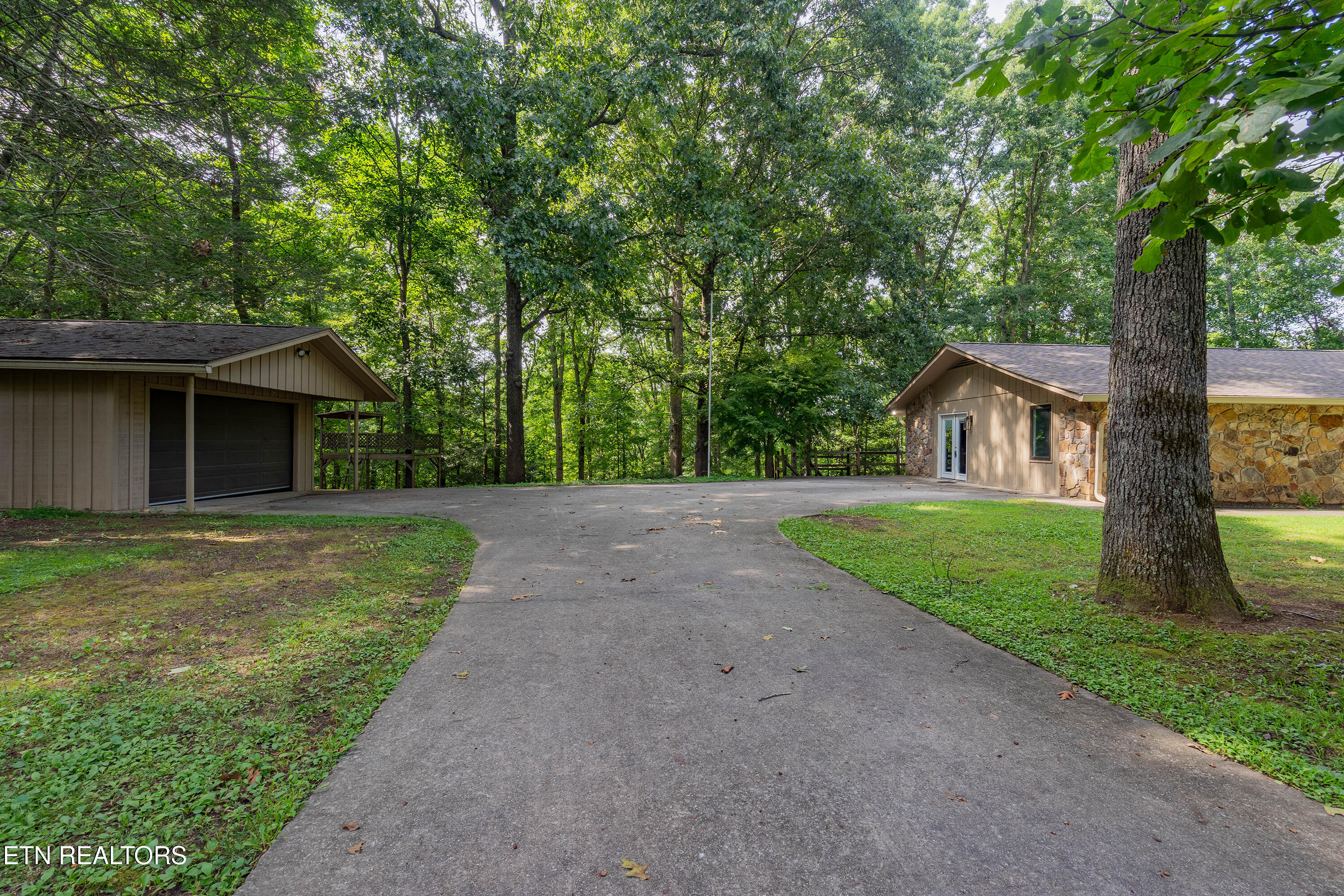 167 Rendezvous Road Rockwood TN 37854