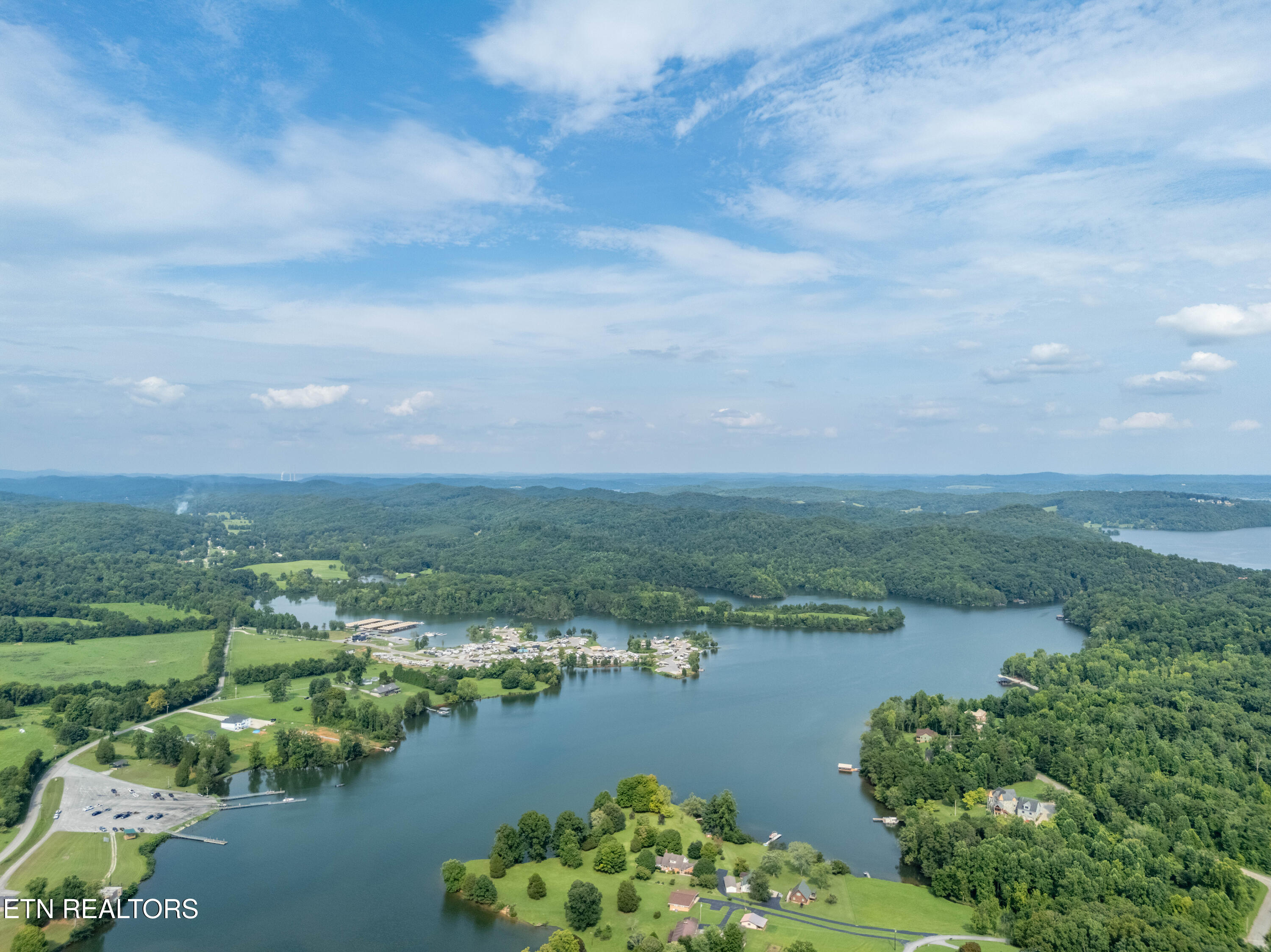 167 Rendezvous Road Rockwood TN 37854