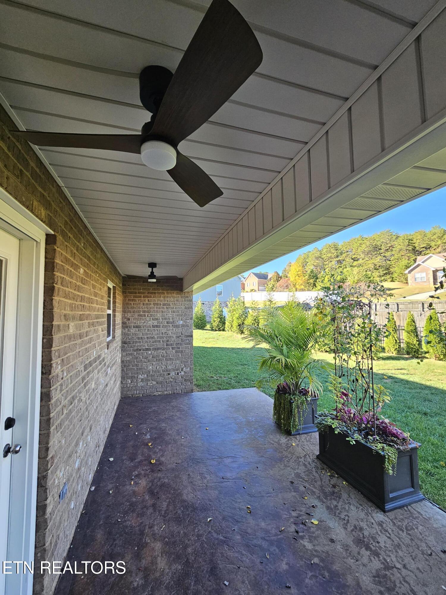 5920 Whisper Ridge Lane Corryton TN 37721