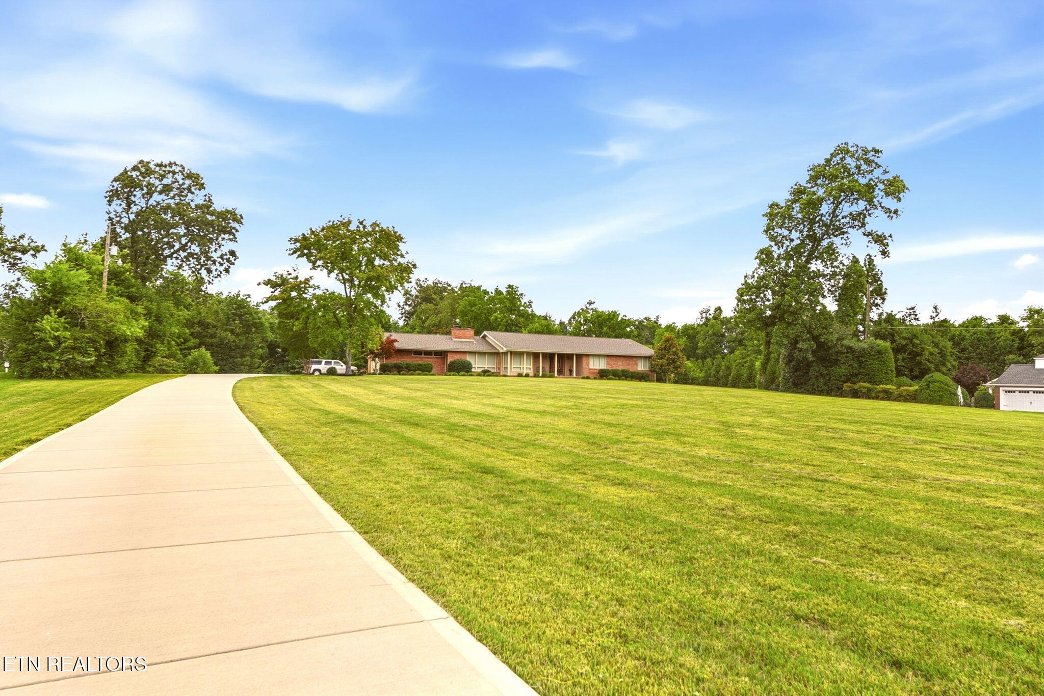 605 S Charles G Seivers Boulevard Clinton TN 37716