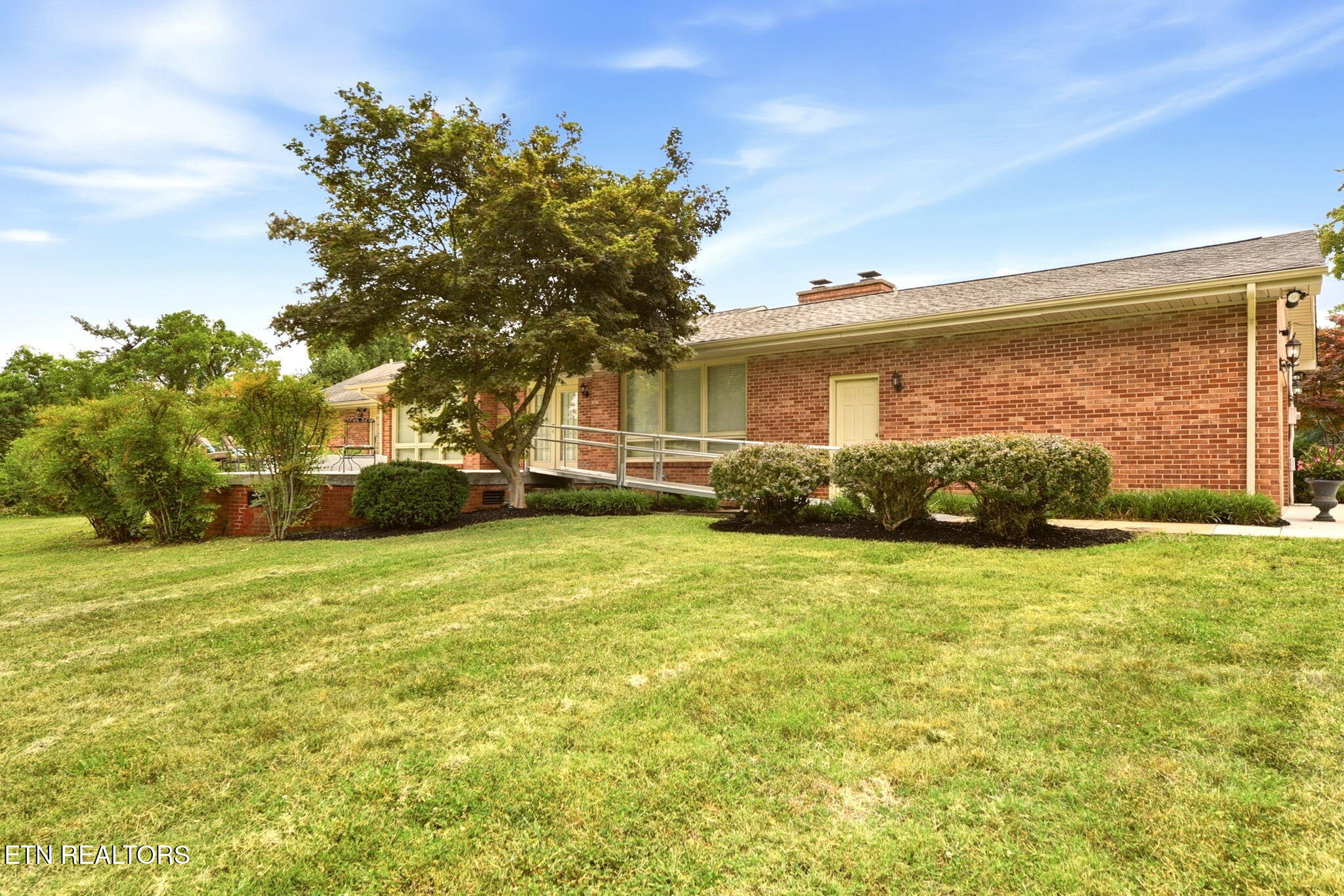 605 S Charles G Seivers Boulevard Clinton TN 37716
