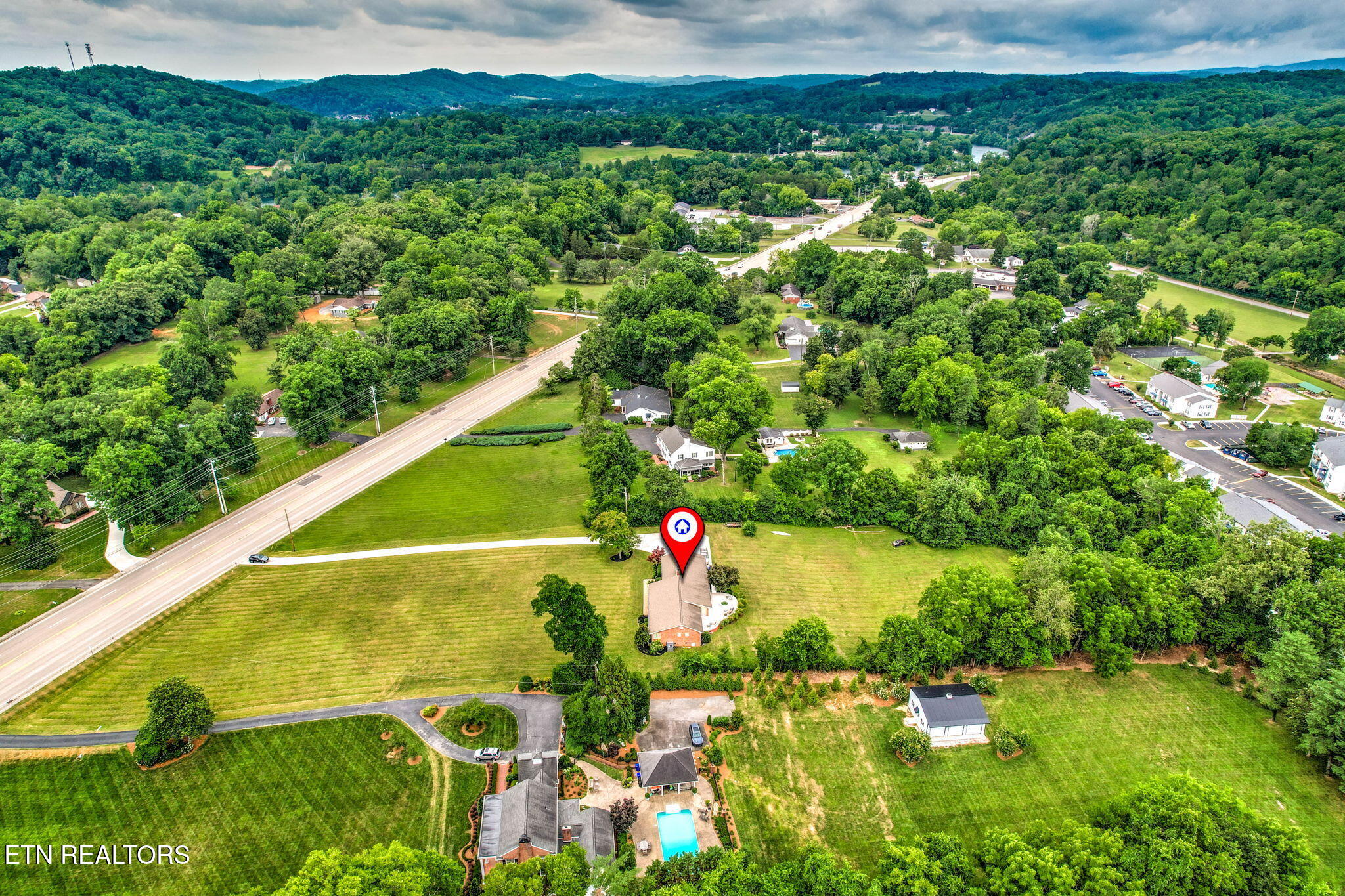 605 S Charles G Seivers Boulevard Clinton TN 37716
