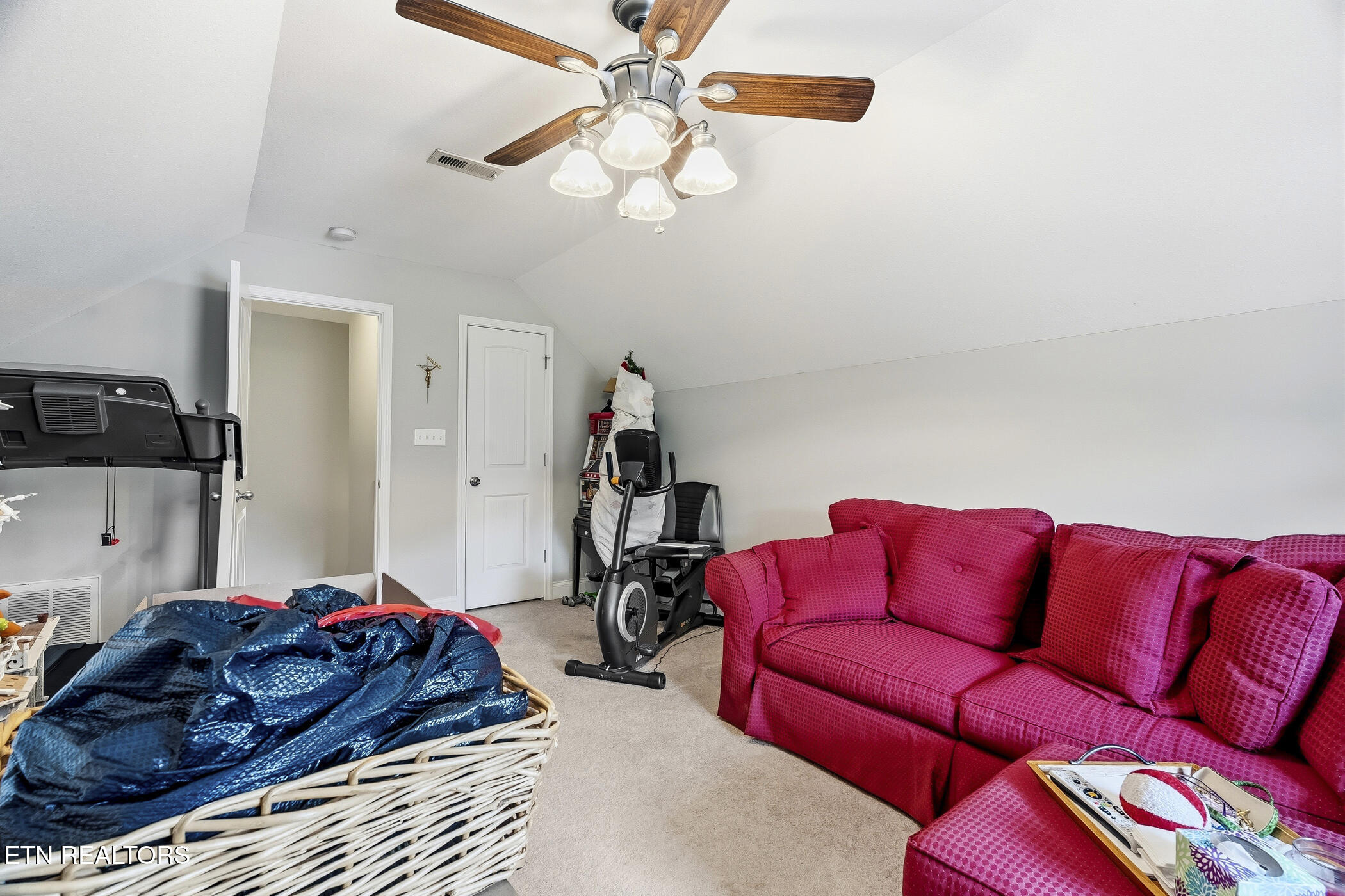 3047 S Hampton Way Maryville TN 37803