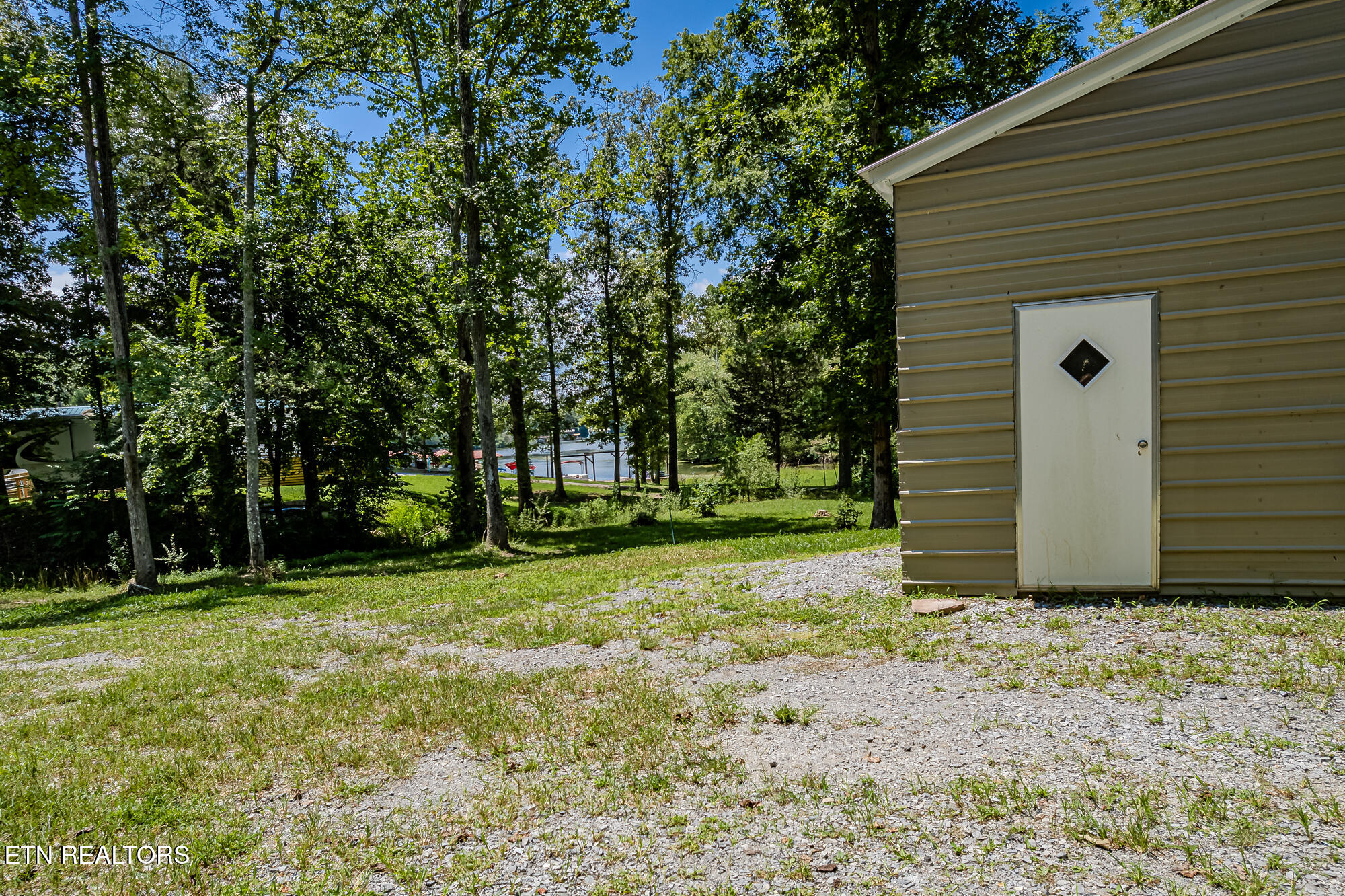 6725 State Highway 304 Ten Mile TN 37880