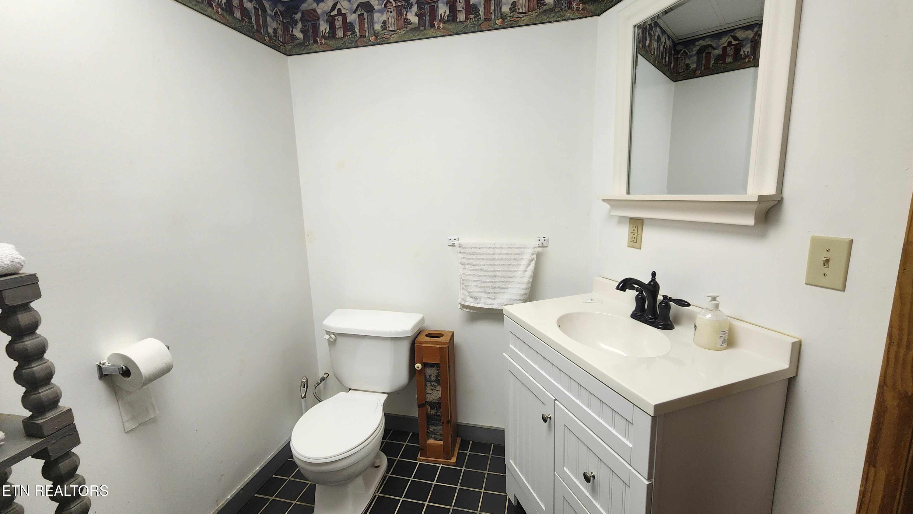 228 Bill Hunter Road Celina TN 38551