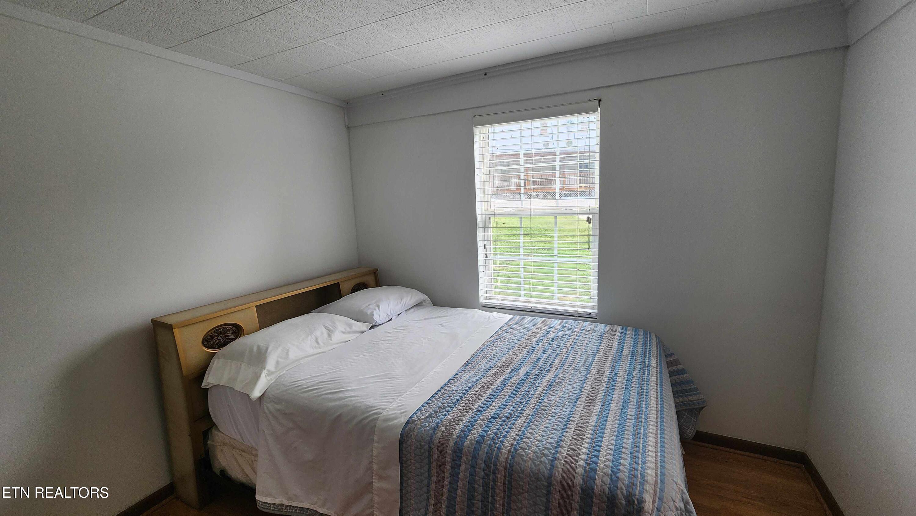 228 Bill Hunter Road Celina TN 38551