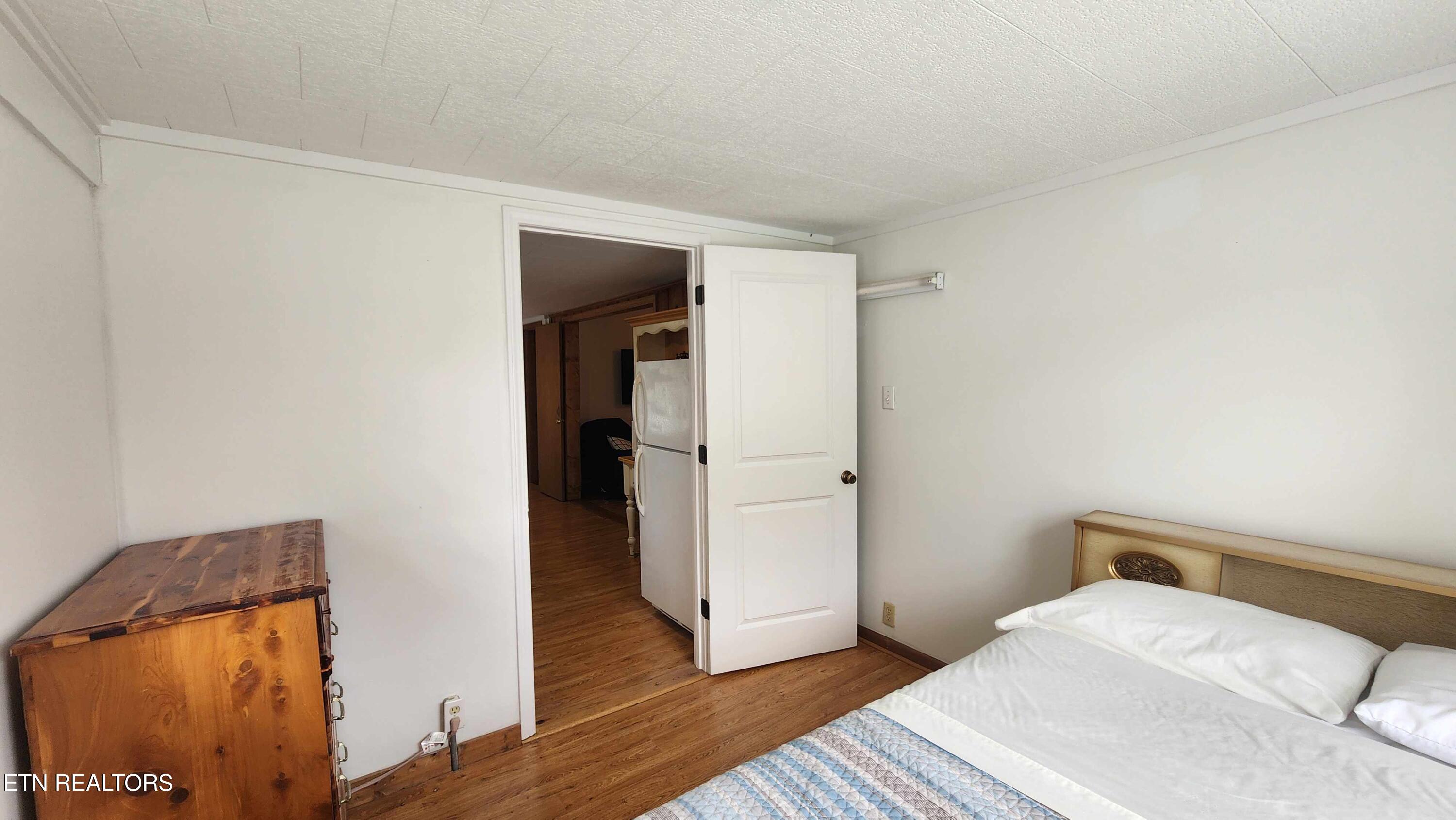 228 Bill Hunter Road Celina TN 38551