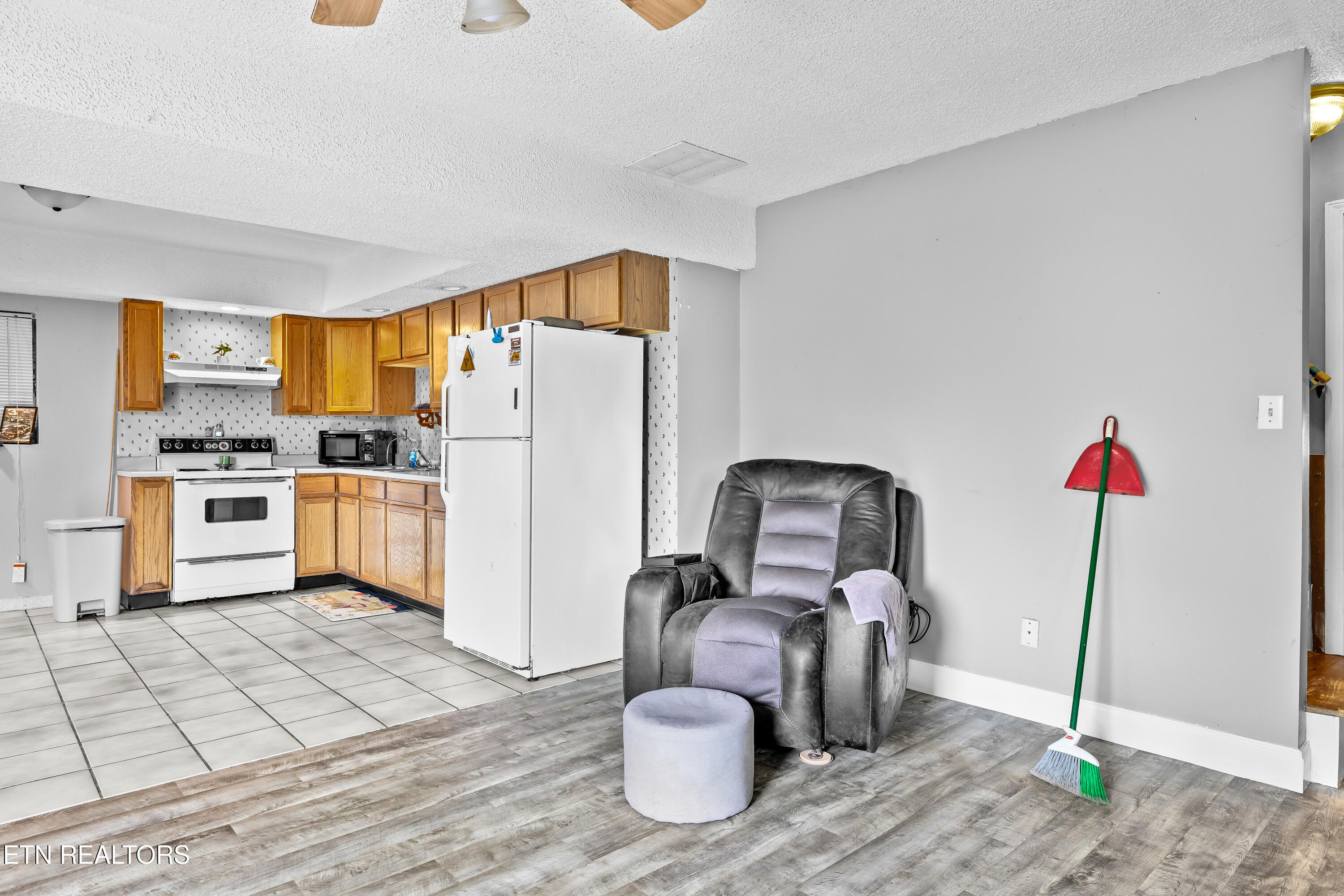 2814 Montvale Road Maryville TN 37803