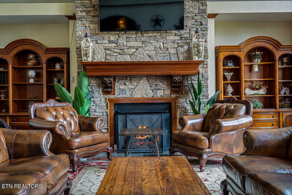 4164 Burning Tree Lane Sevierville TN 37862