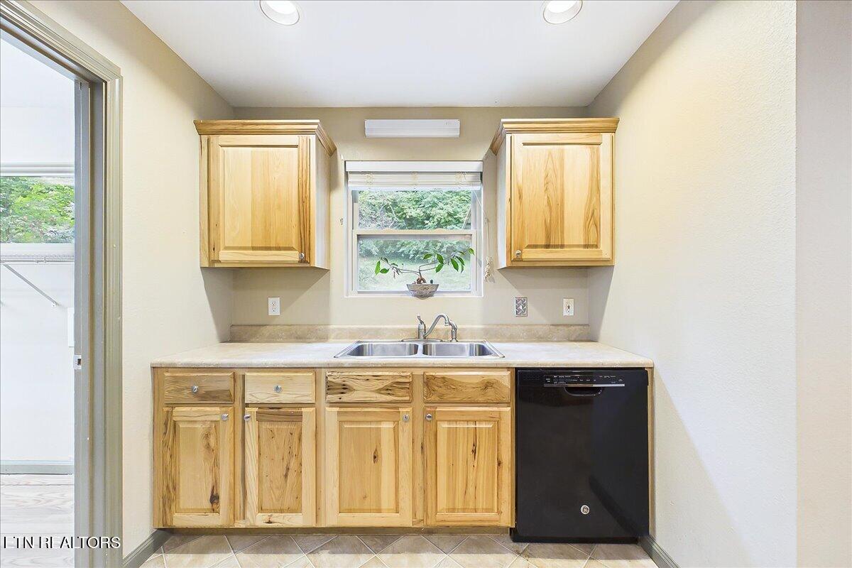 2599 Kaley Drive Talbott TN 37877