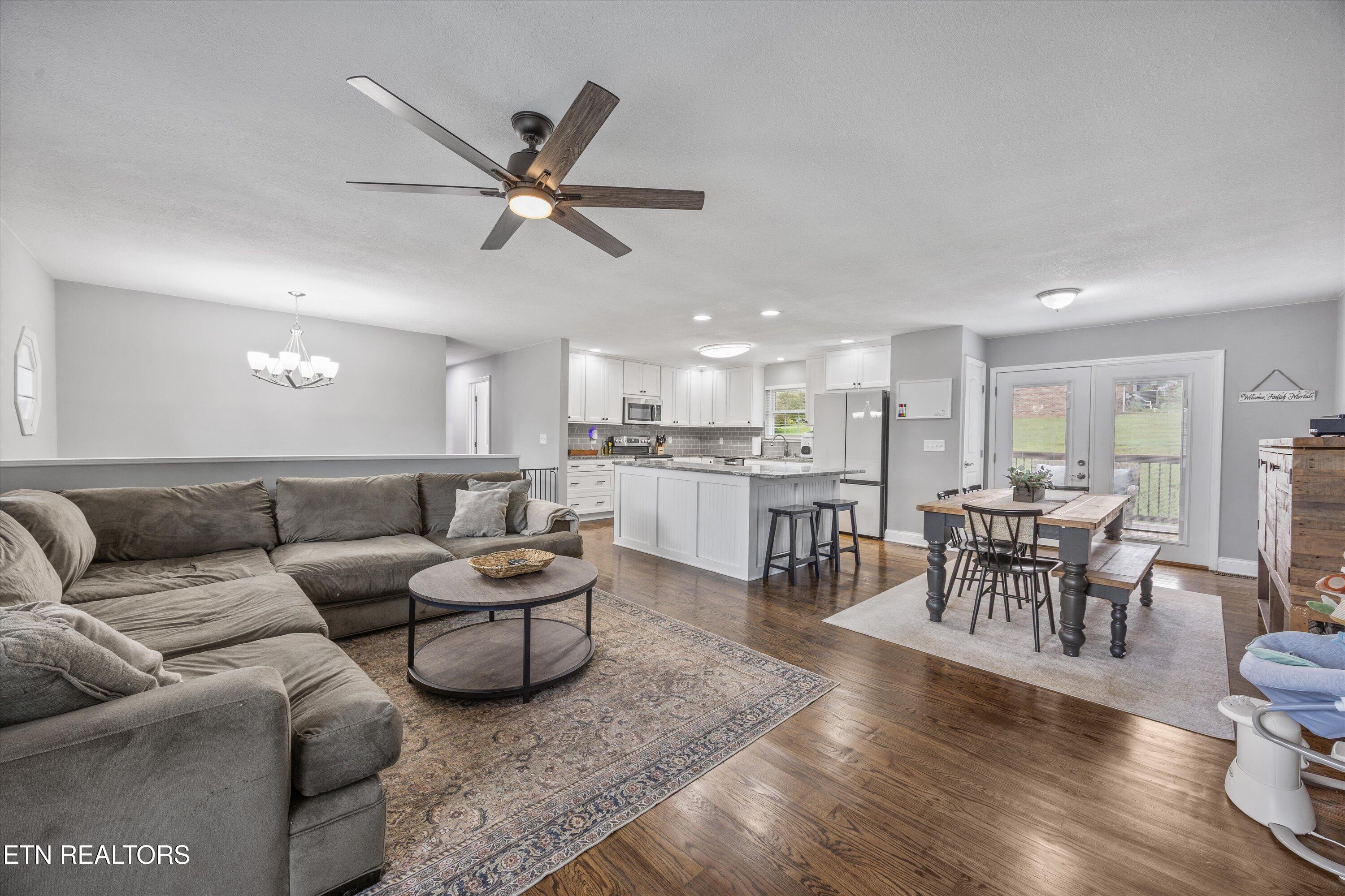 100 Foster Drive Lenoir City TN 37772
