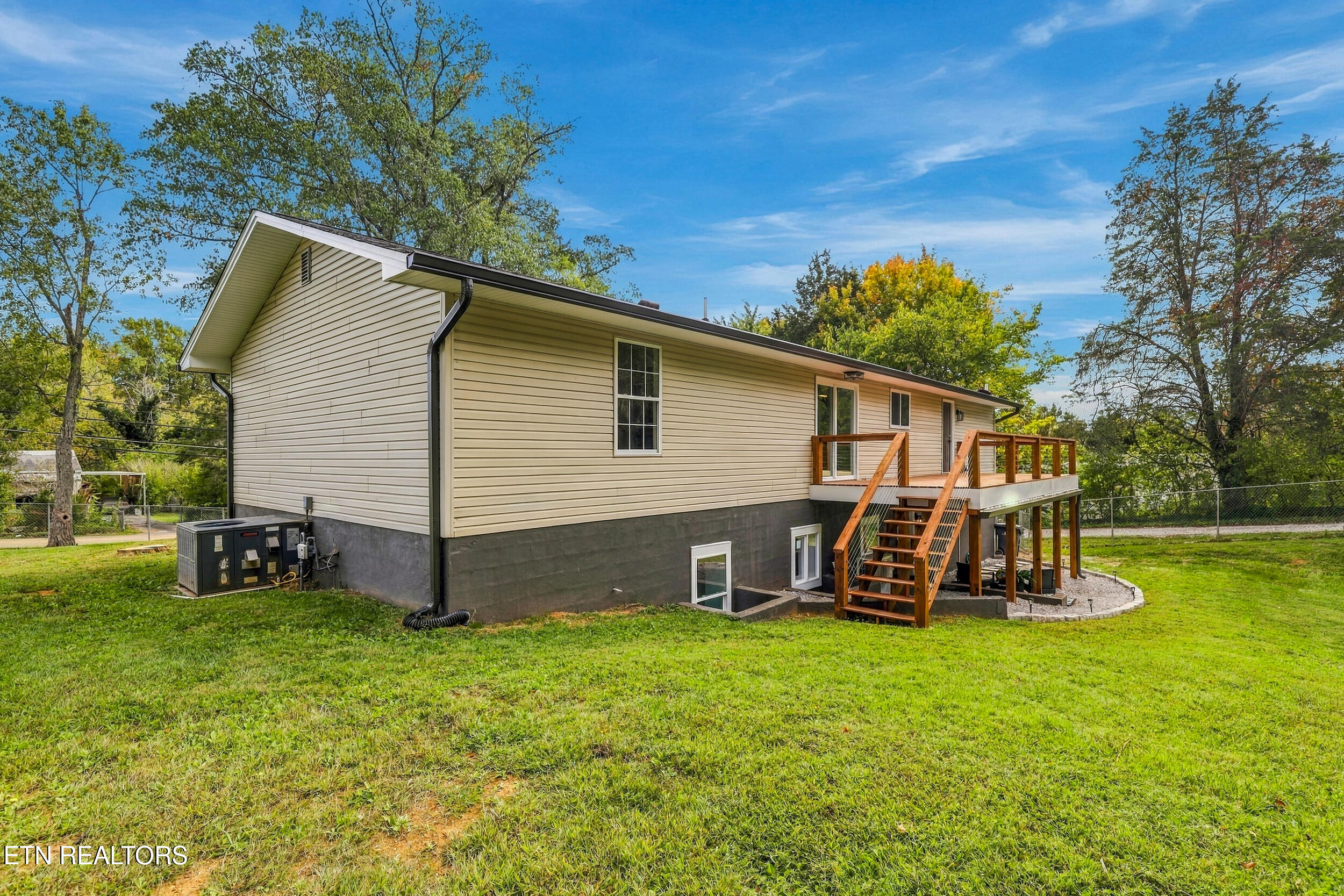 735 Metler Drive Knoxville TN 37912