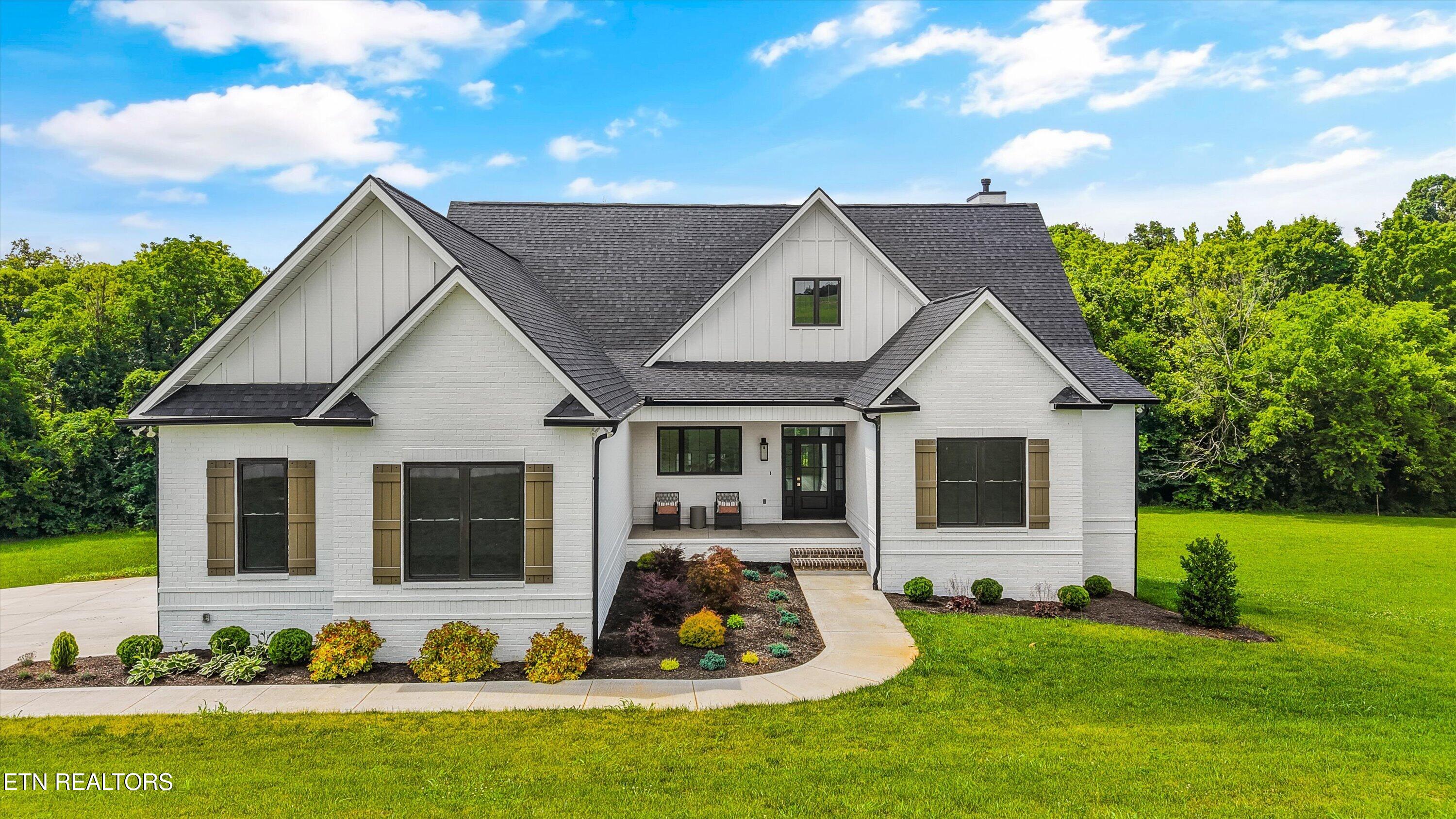 618 Winding Creek Way Walland TN 37886