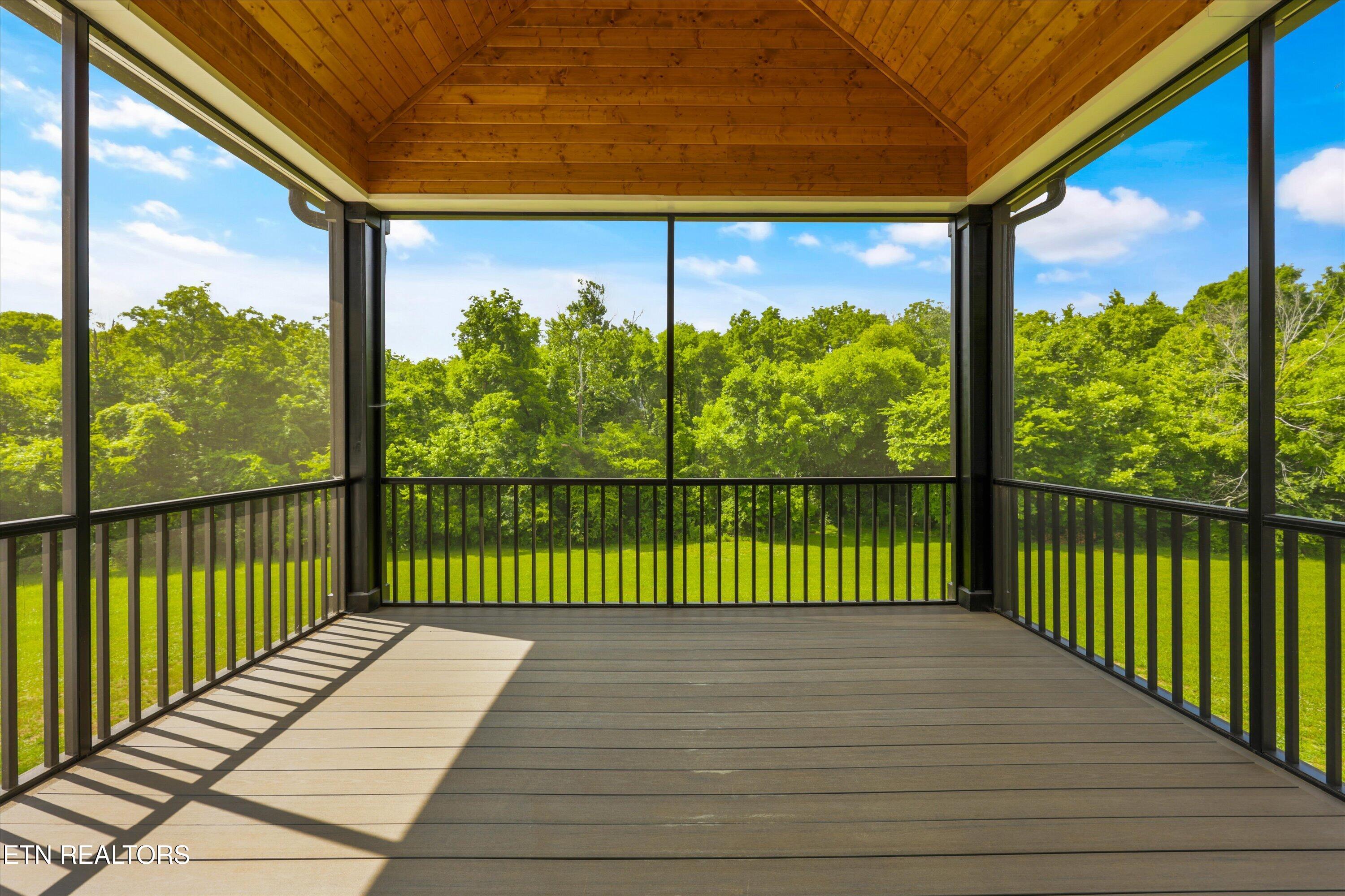 618 Winding Creek Way Walland TN 37886