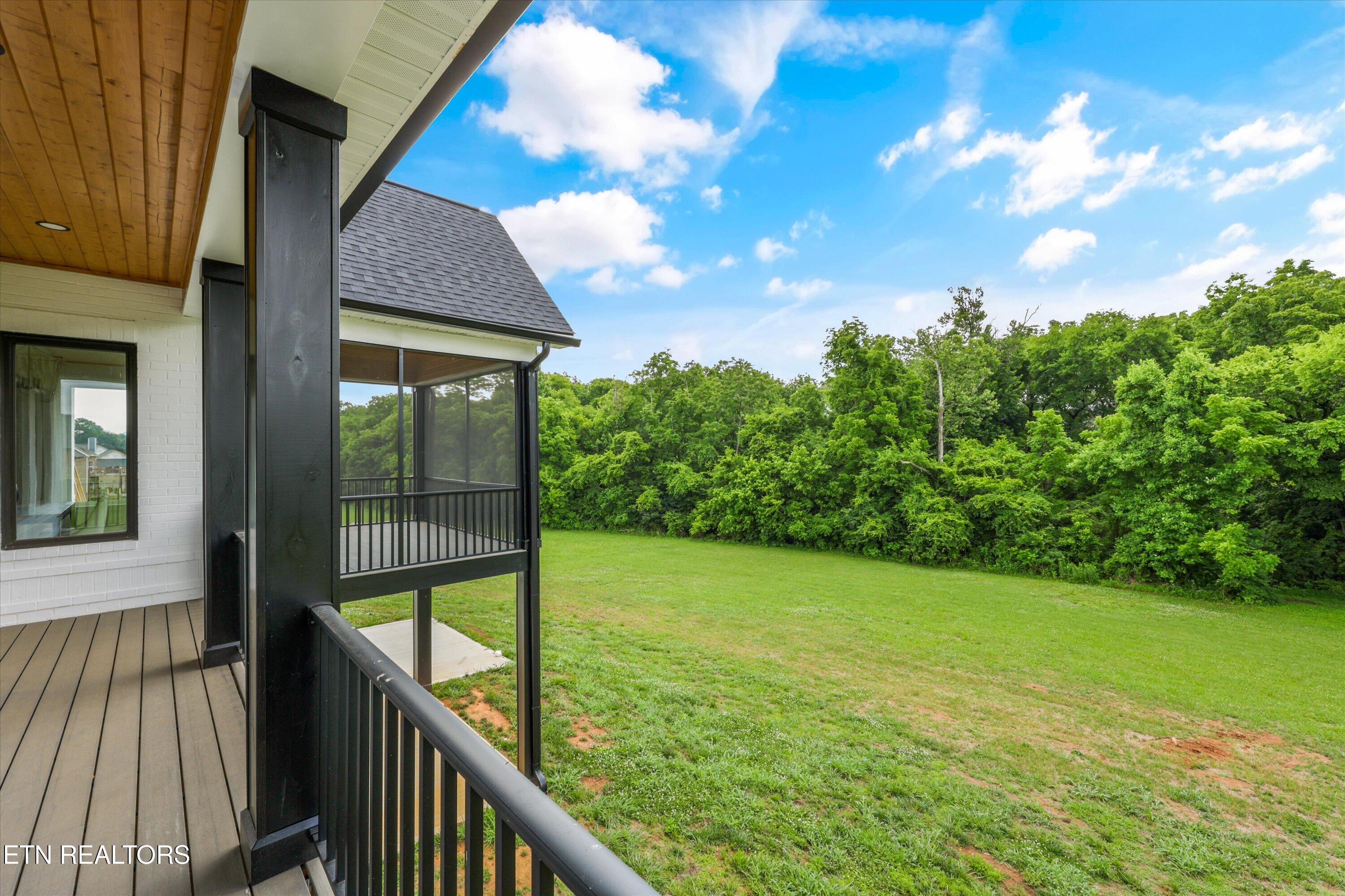 618 Winding Creek Way Walland TN 37886