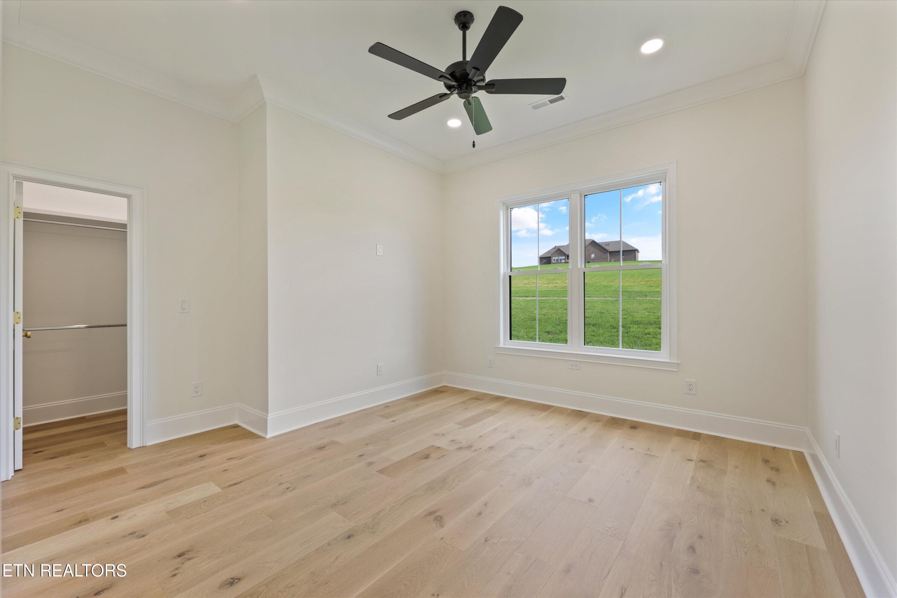 618 Winding Creek Way Walland TN 37886
