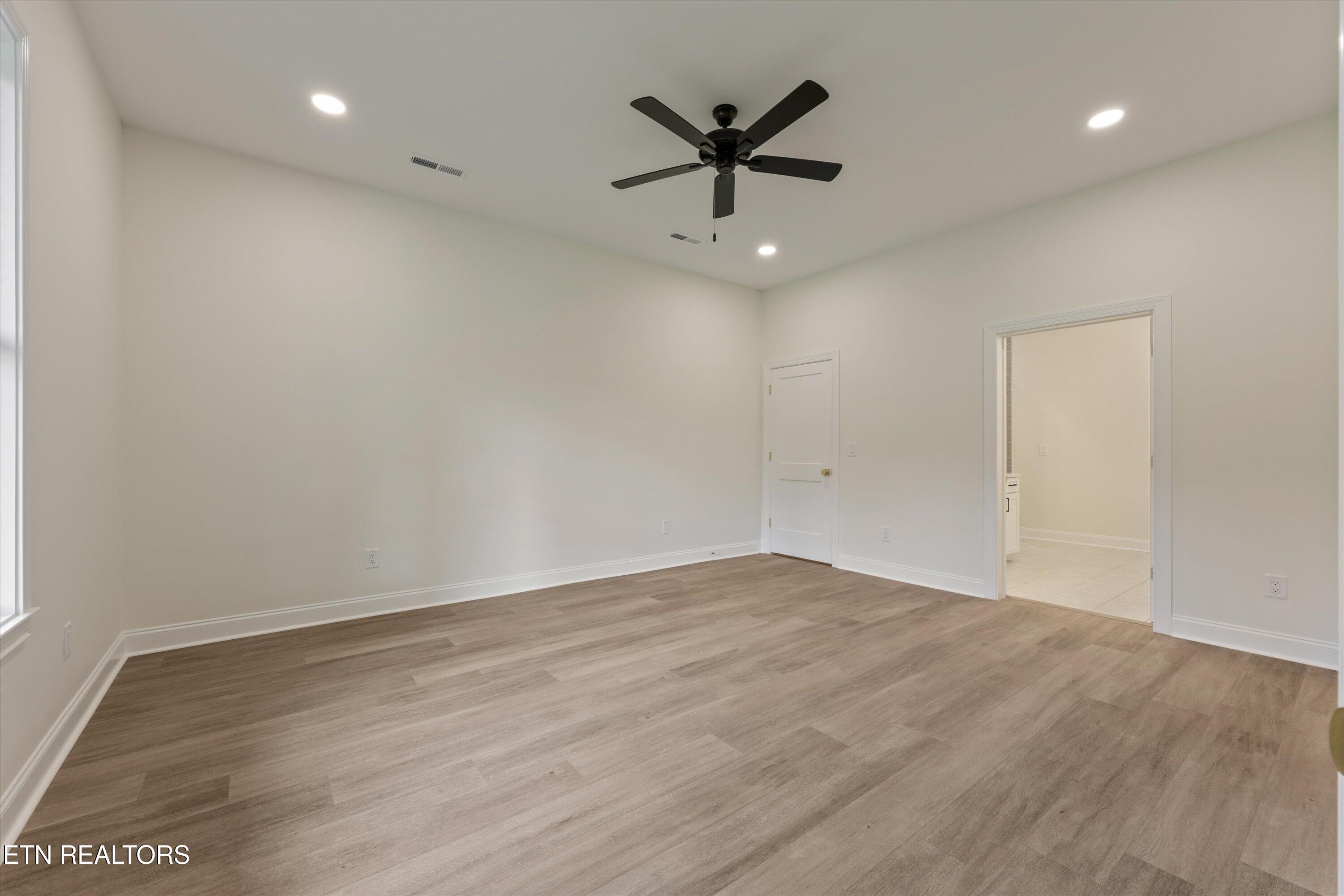 618 Winding Creek Way Walland TN 37886