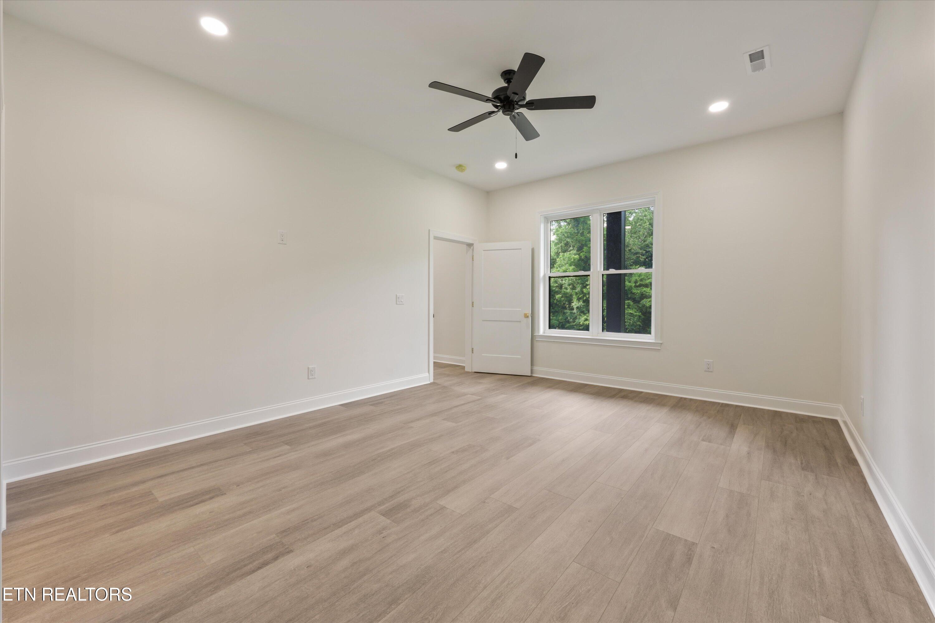 618 Winding Creek Way Walland TN 37886