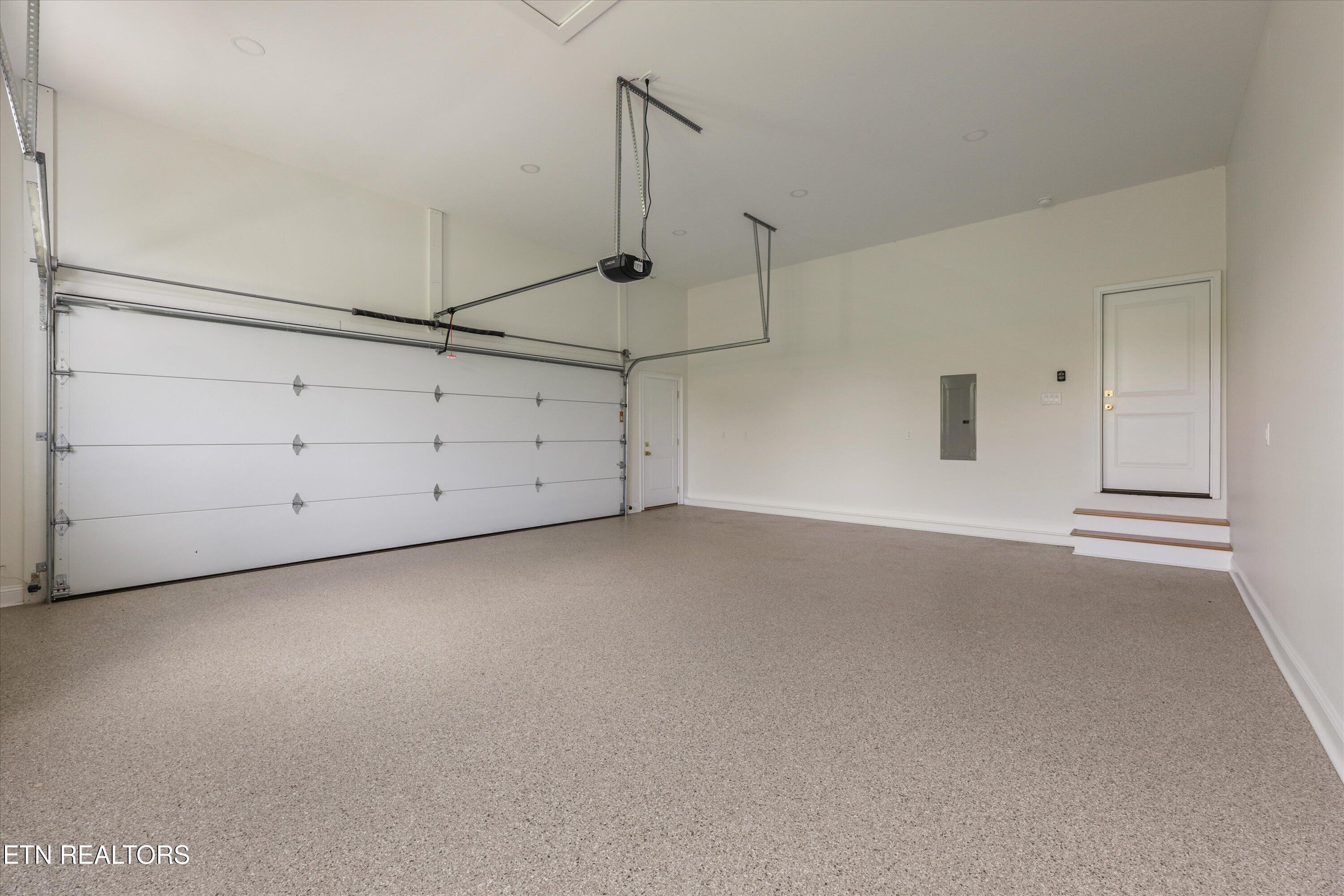 618 Winding Creek Way Walland TN 37886