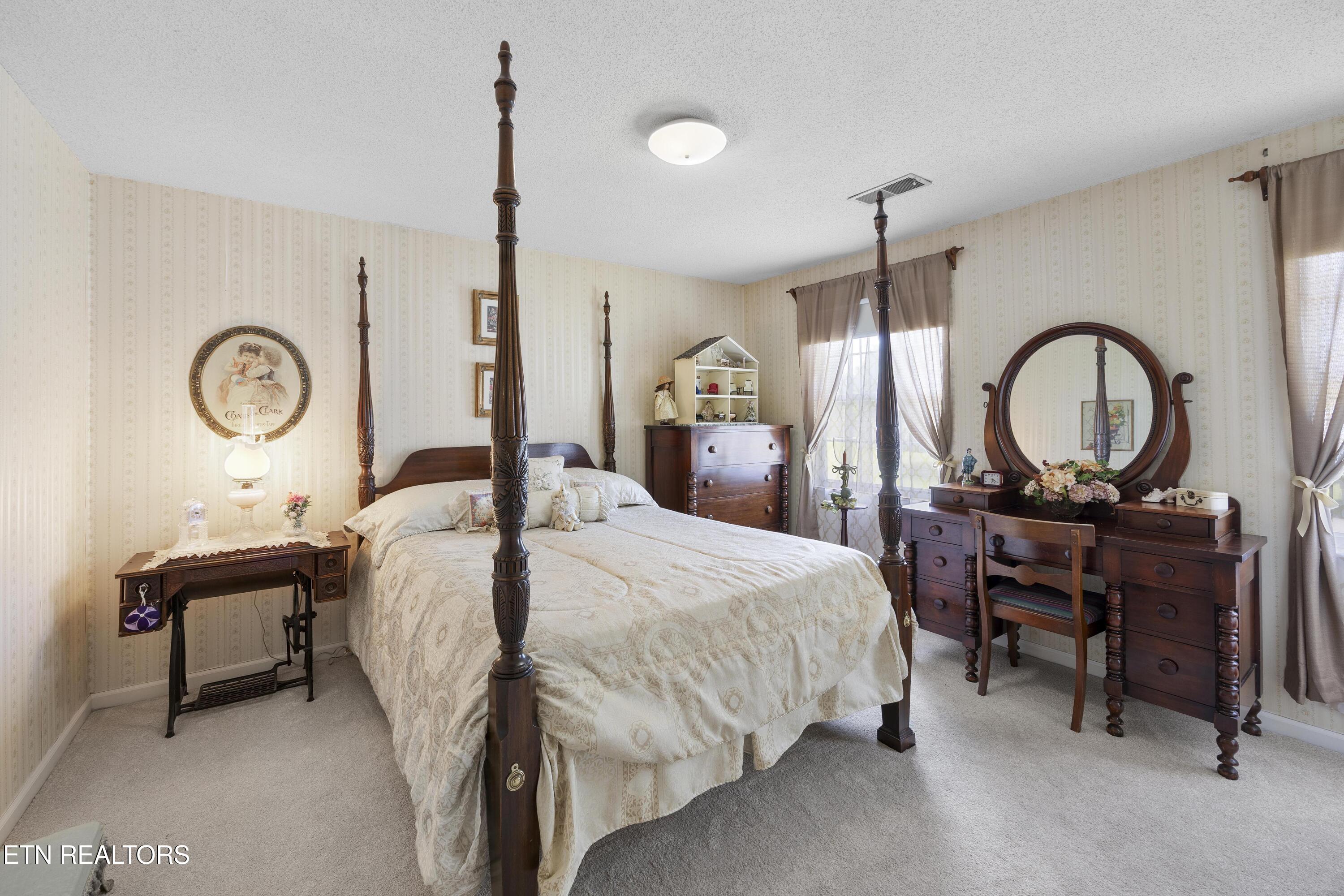 1020 Crooked Springs Road Knoxville TN 37932