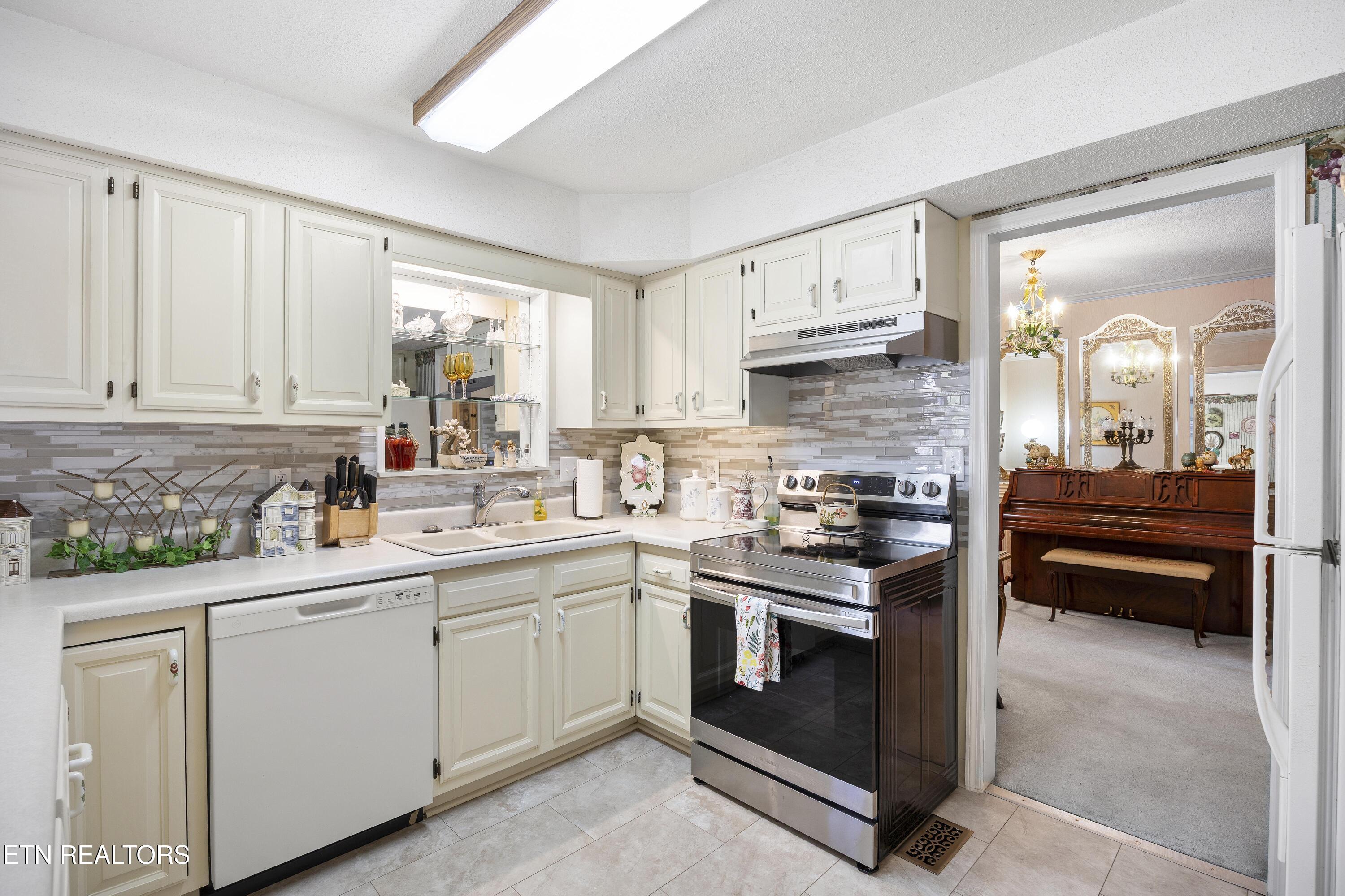 1020 Crooked Springs Road Knoxville TN 37932