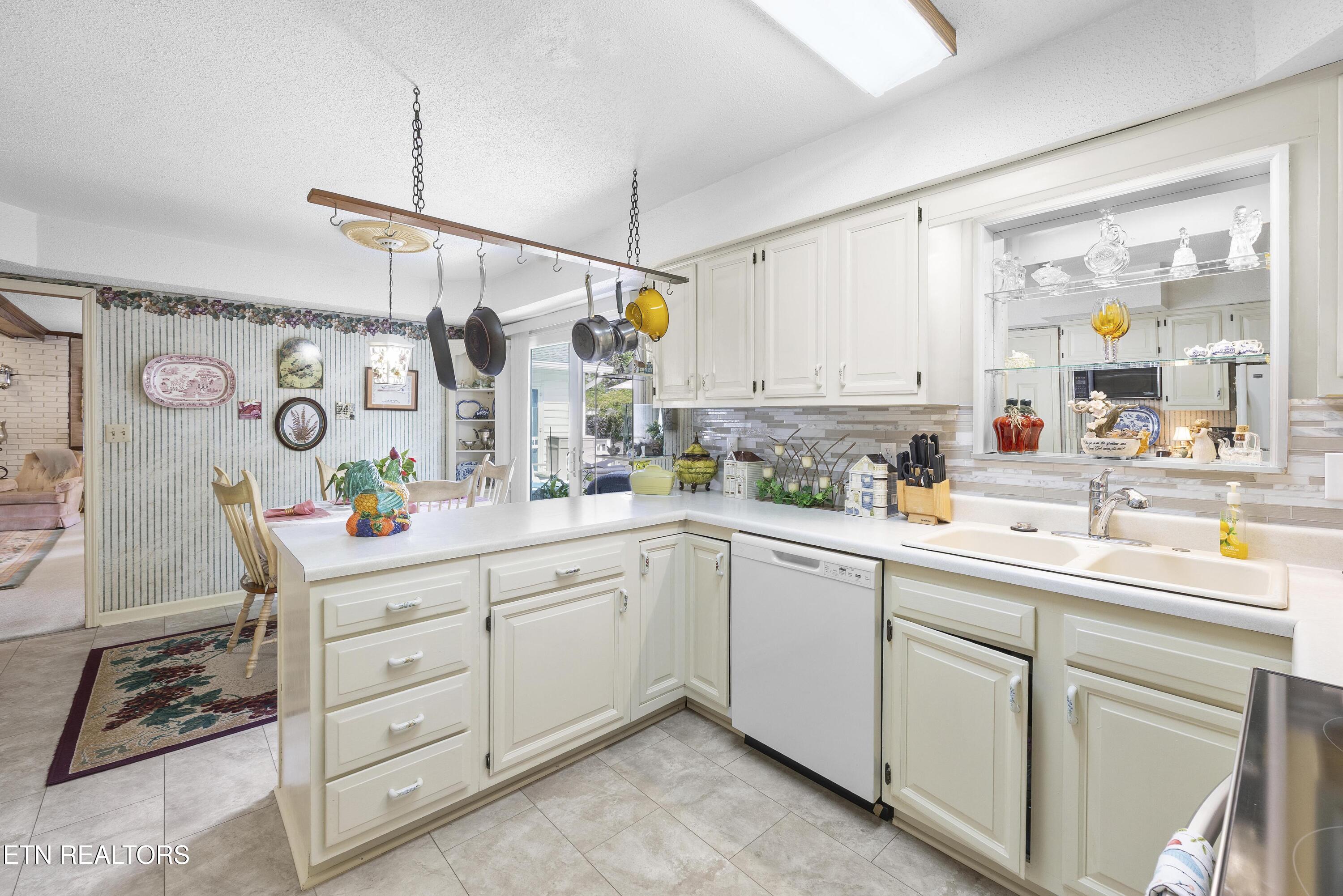 1020 Crooked Springs Road Knoxville TN 37932