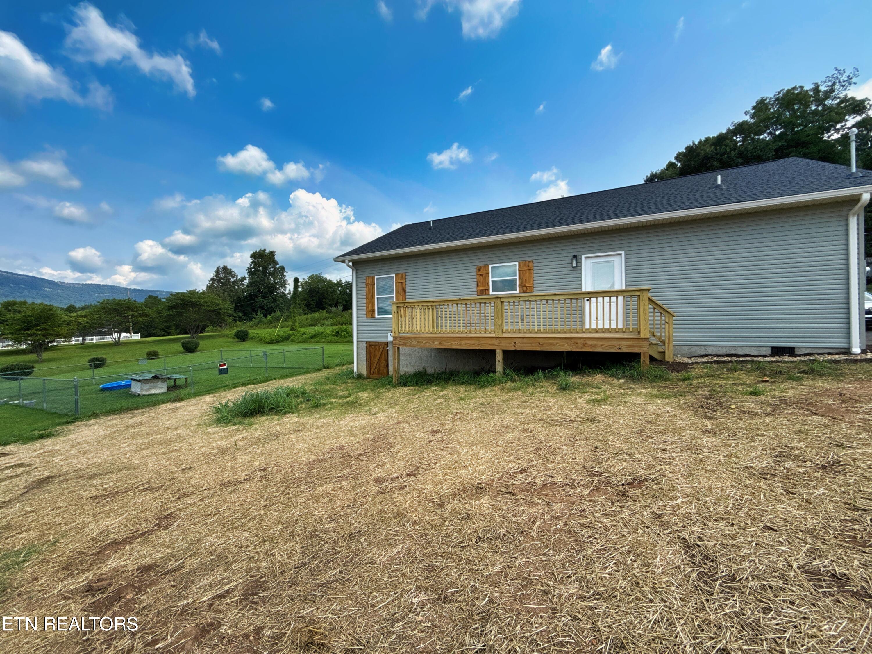 460 Glade Springs Road Lafollette TN 37766