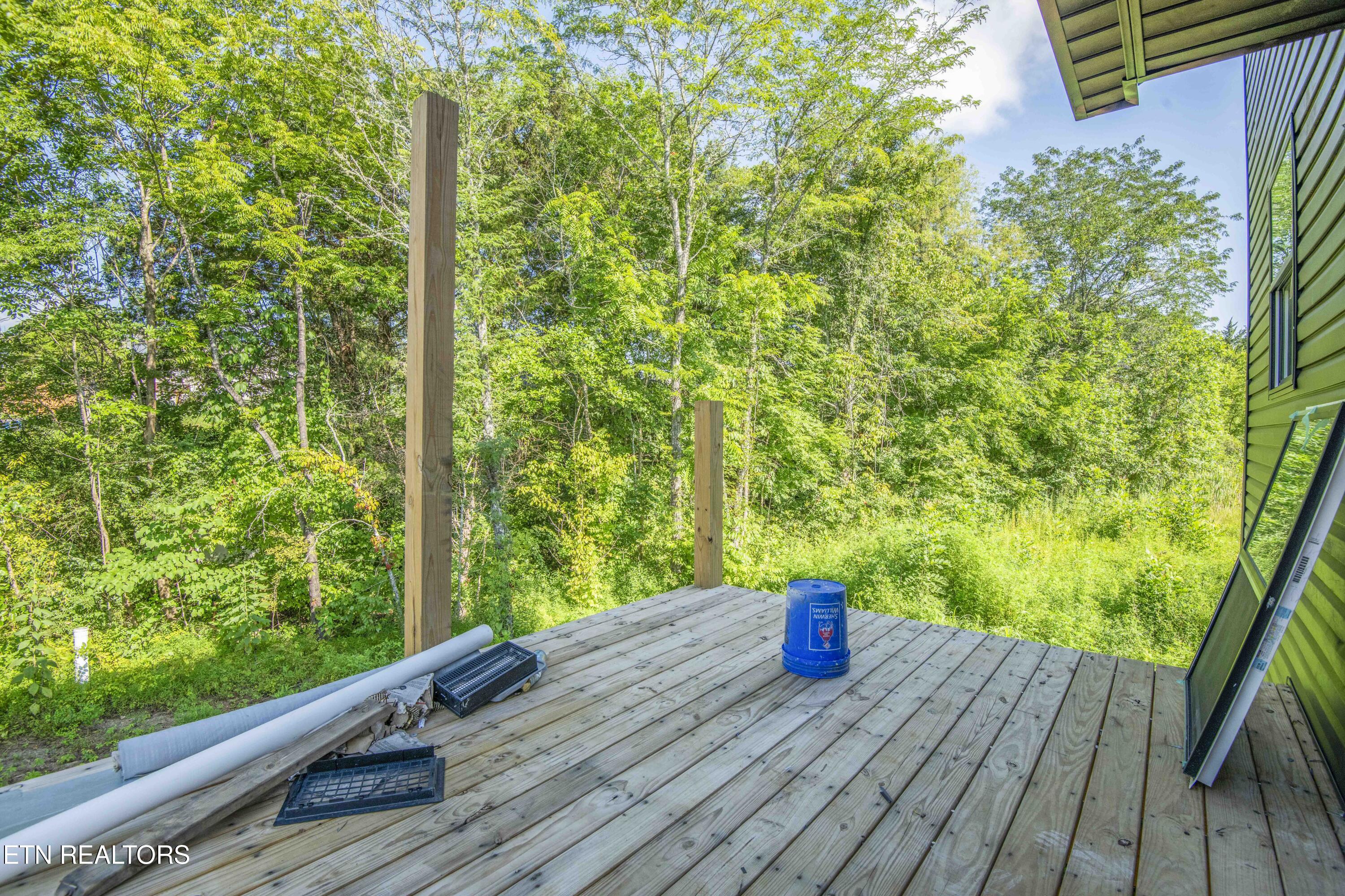 Rock Gardens Drive Sevierville TN 37876
