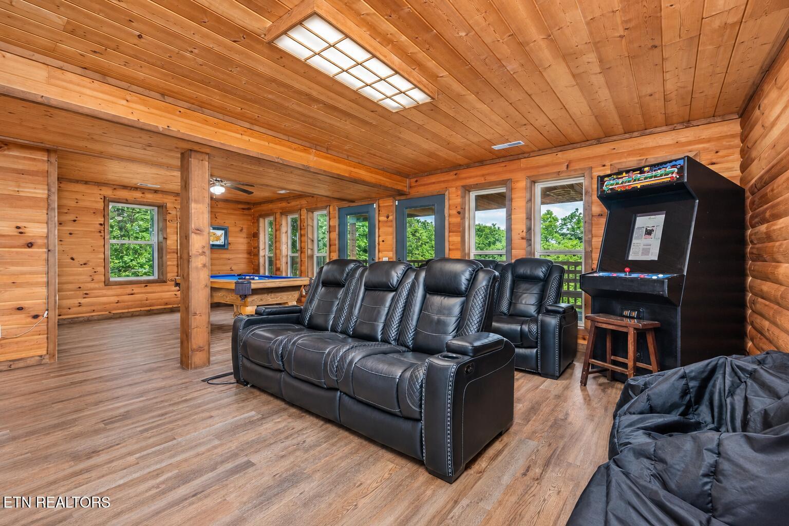 531 Gatlin Drive Gatlinburg TN 37738