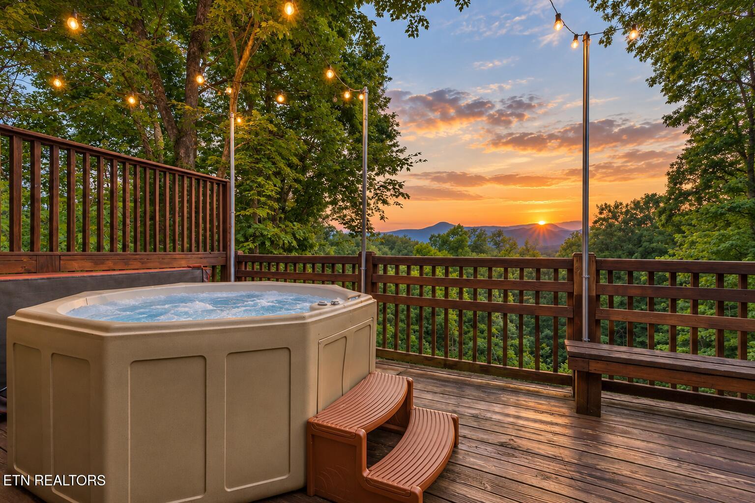 531 Gatlin Drive Gatlinburg TN 37738