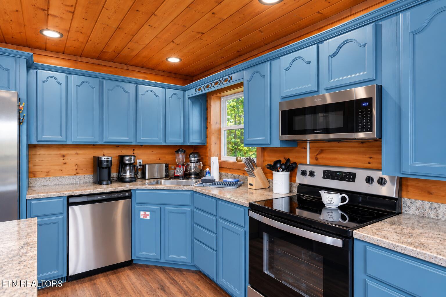 531 Gatlin Drive Gatlinburg TN 37738
