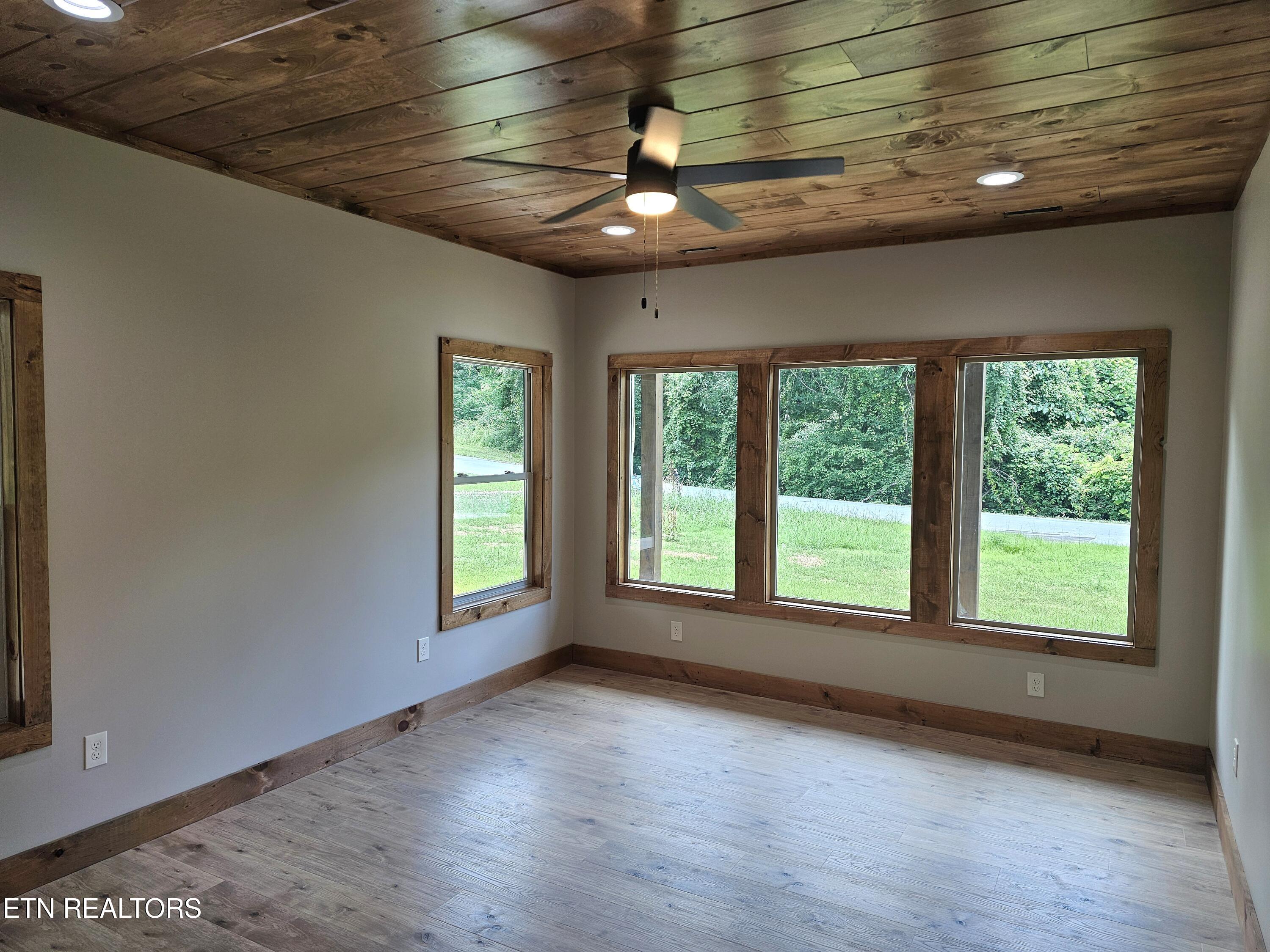 2613 Highland Park Drive Pigeon Forge TN 37863