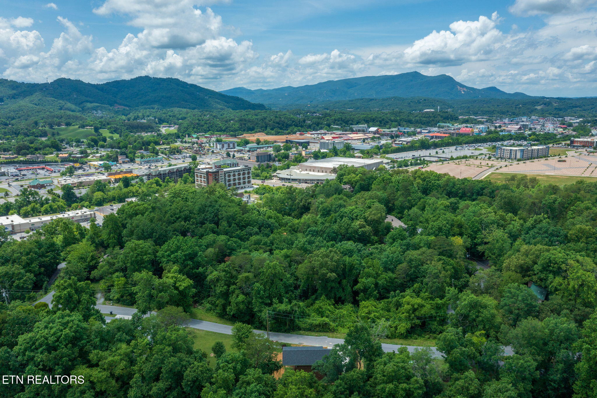 2613 Highland Park Drive Pigeon Forge TN 37863