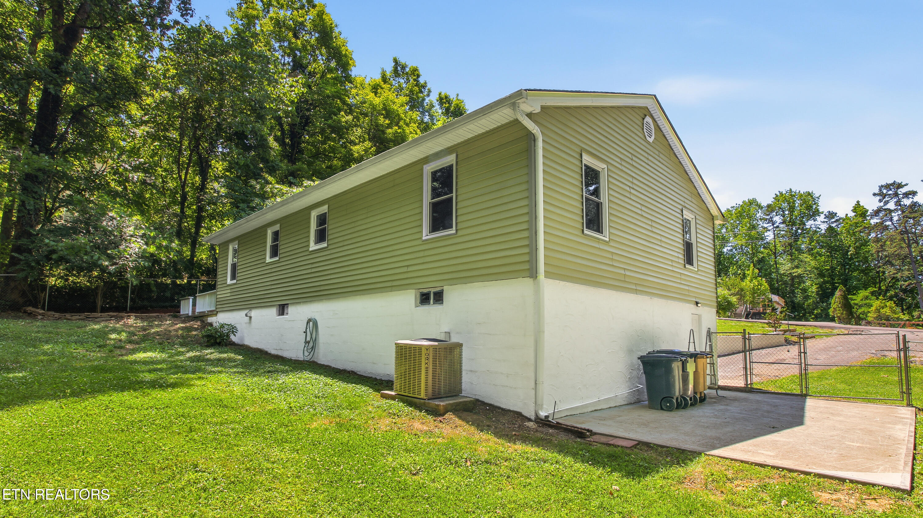 705 White Oak Drive Knoxville TN 37920