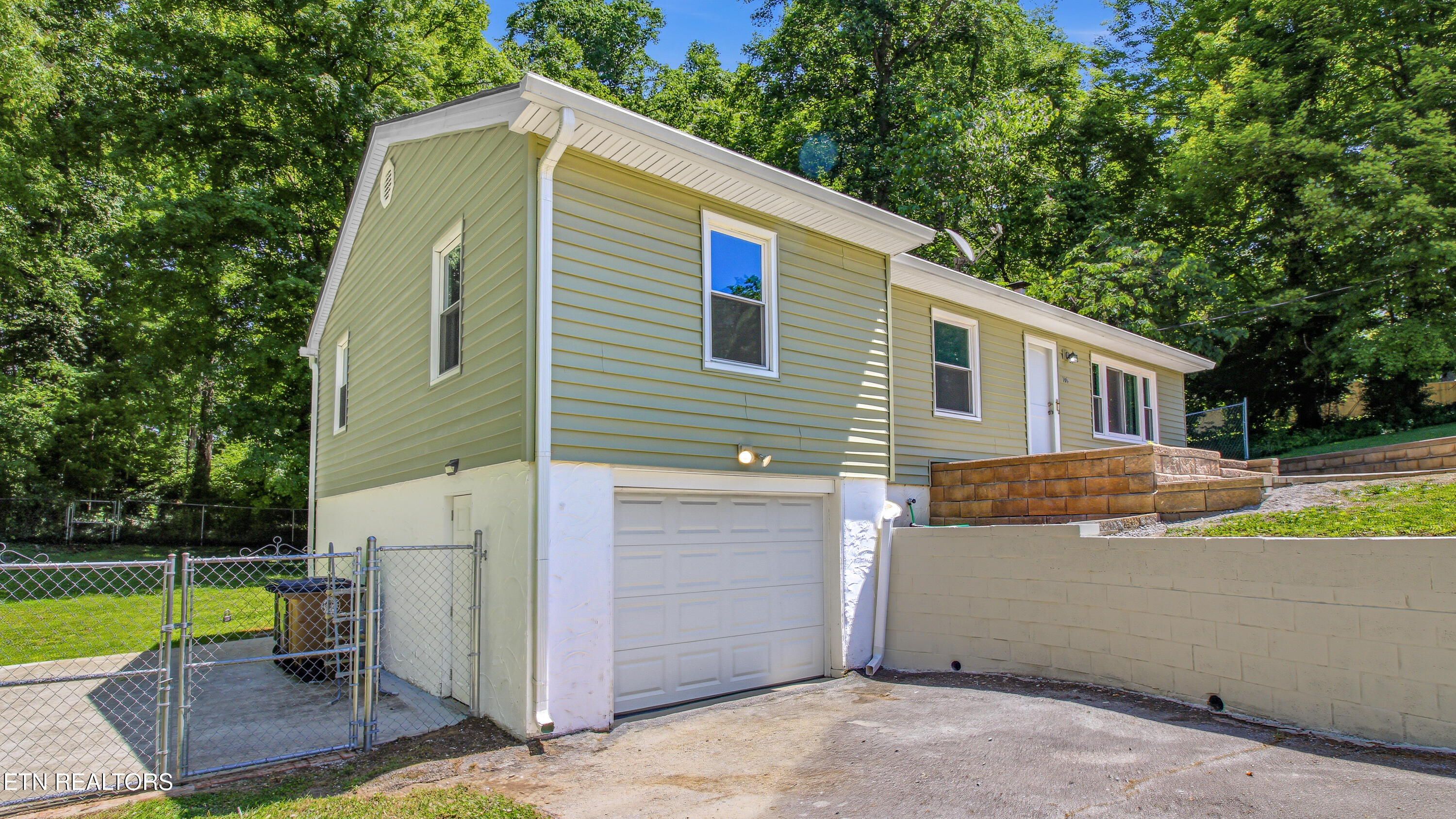 705 White Oak Drive Knoxville TN 37920