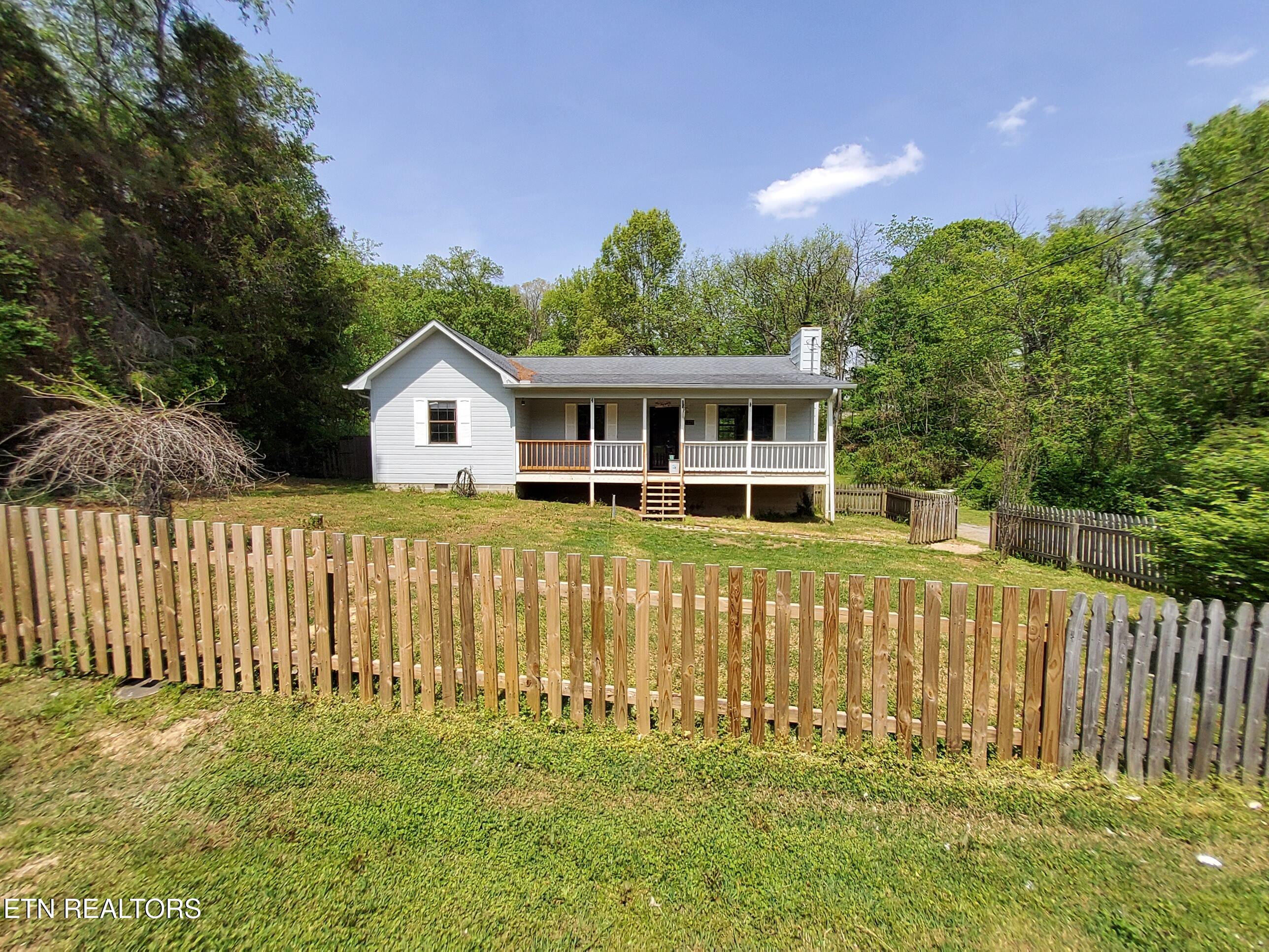 1228 Payne School Drive Sevierville TN 37876