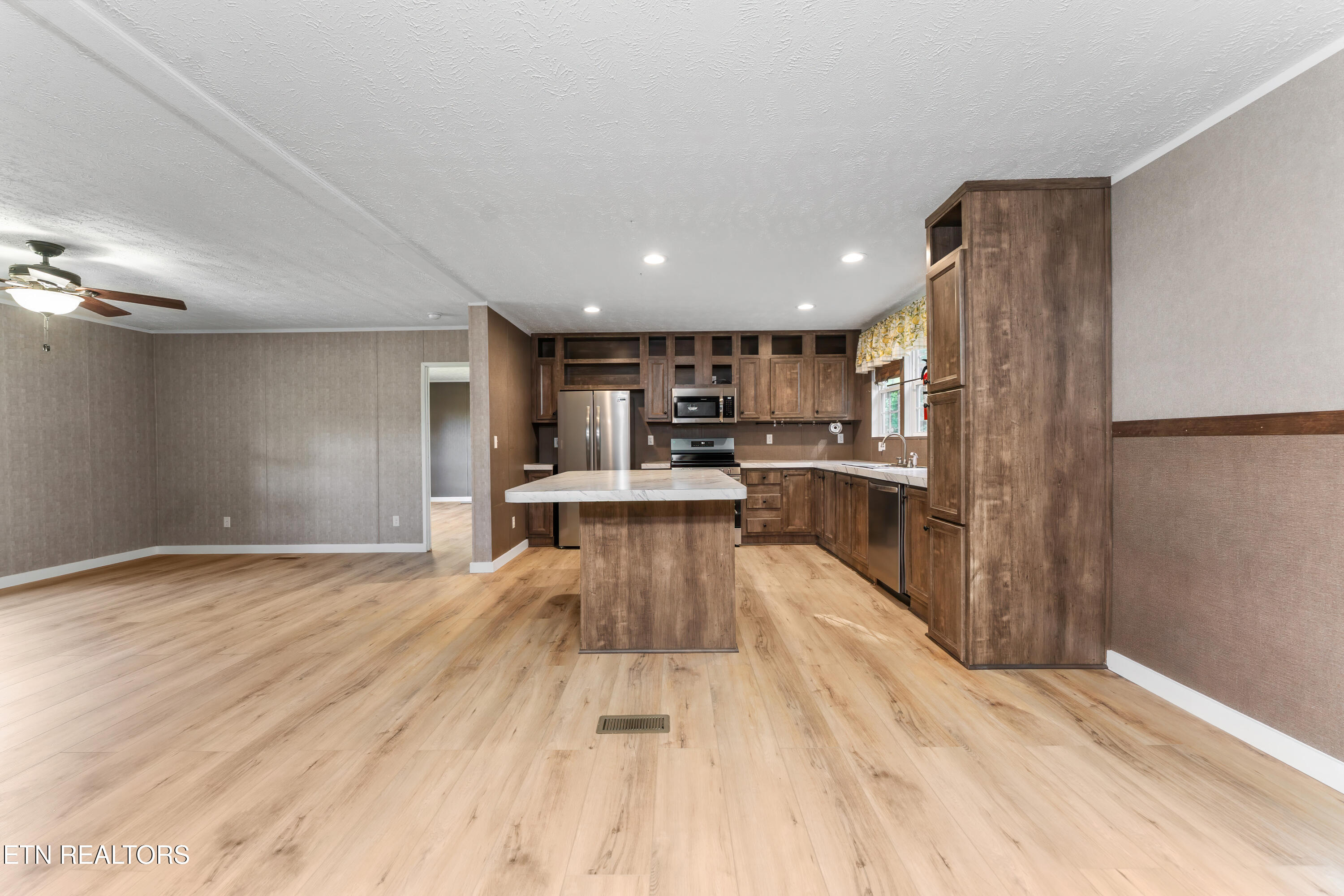 1591 Trig Long Road Dandridge TN 37725