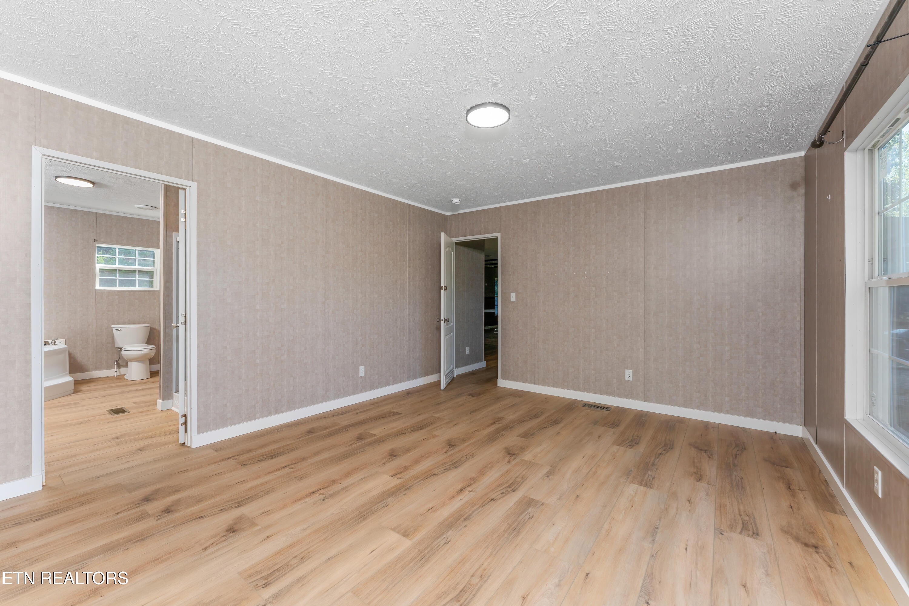 1591 Trig Long Road Dandridge TN 37725