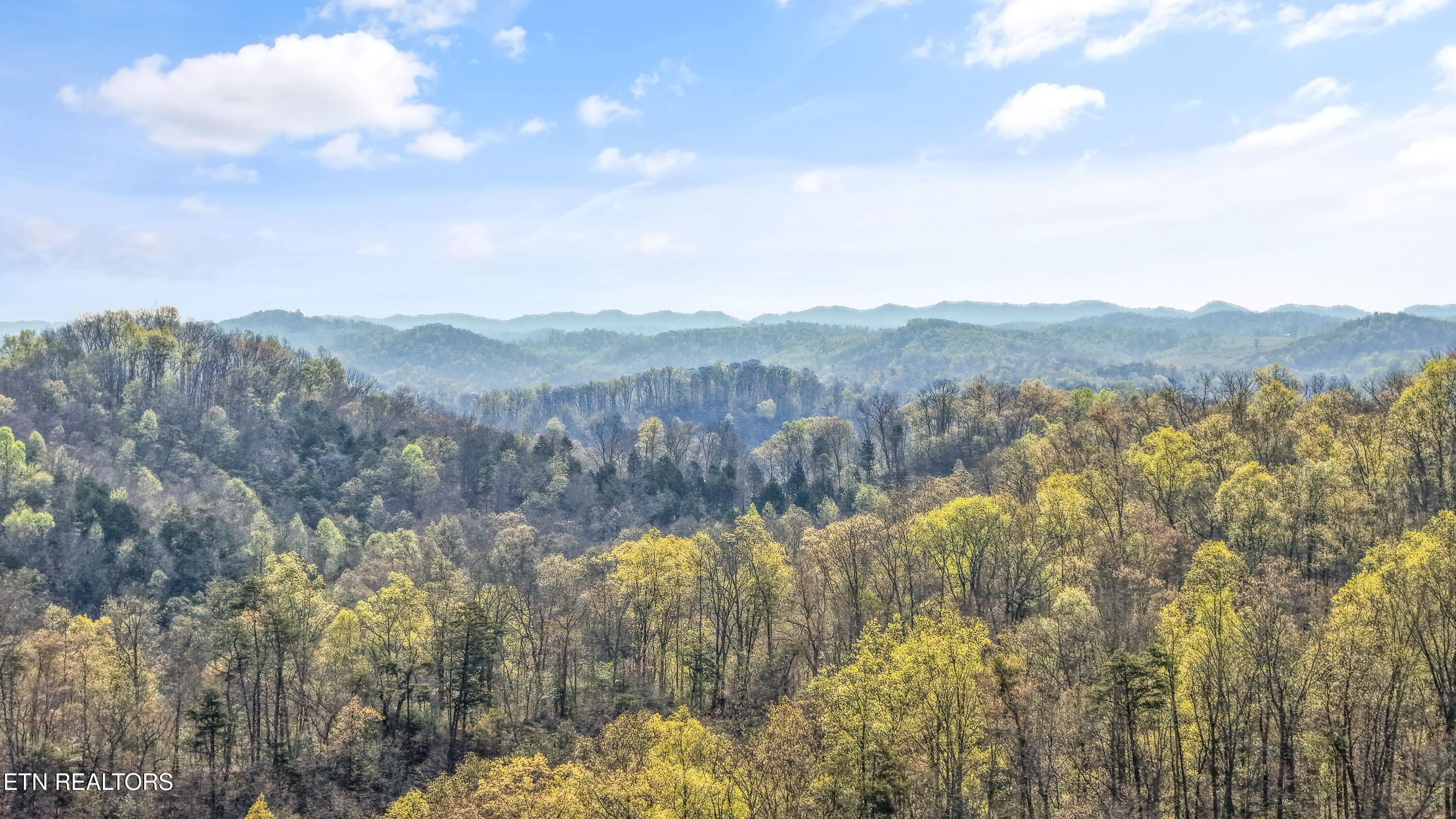 542 Back Valley Road Sneedville TN 37869