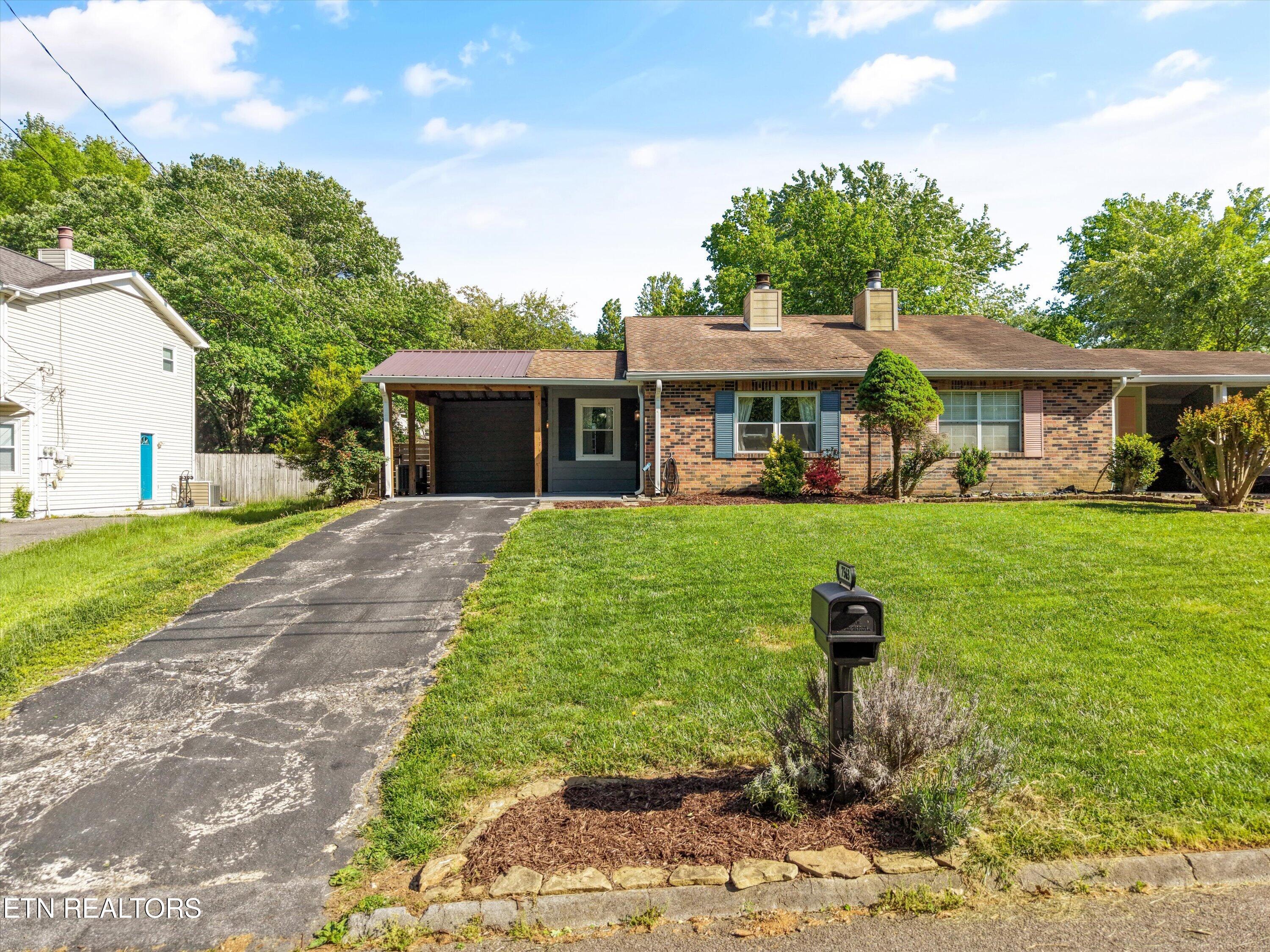 7563 NW Chatham Circle Knoxville TN 37909