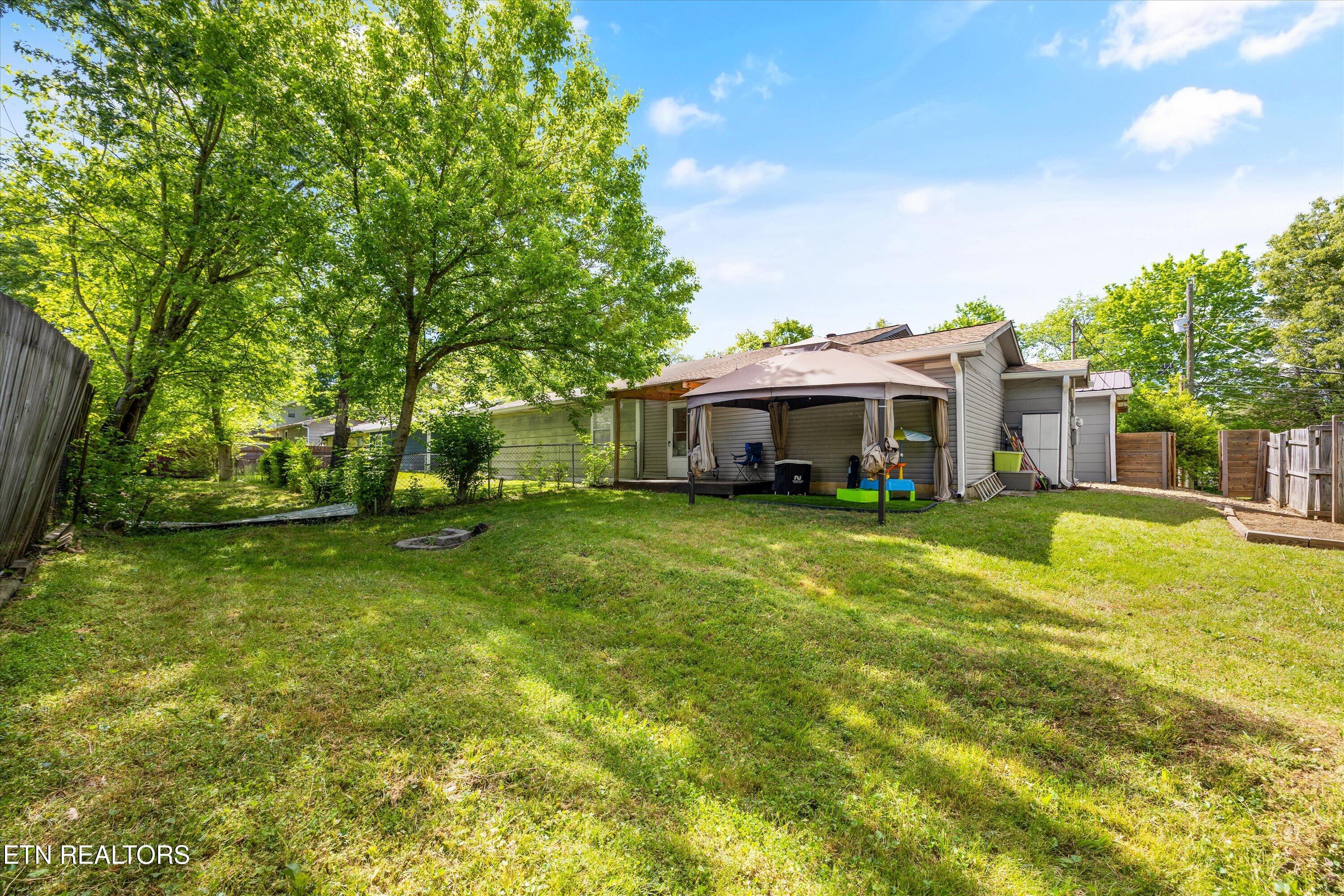 7563 NW Chatham Circle Knoxville TN 37909
