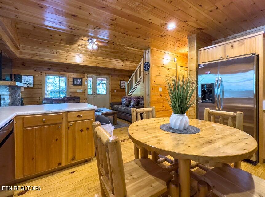 2205 Meredith Way Sevierville TN 37876