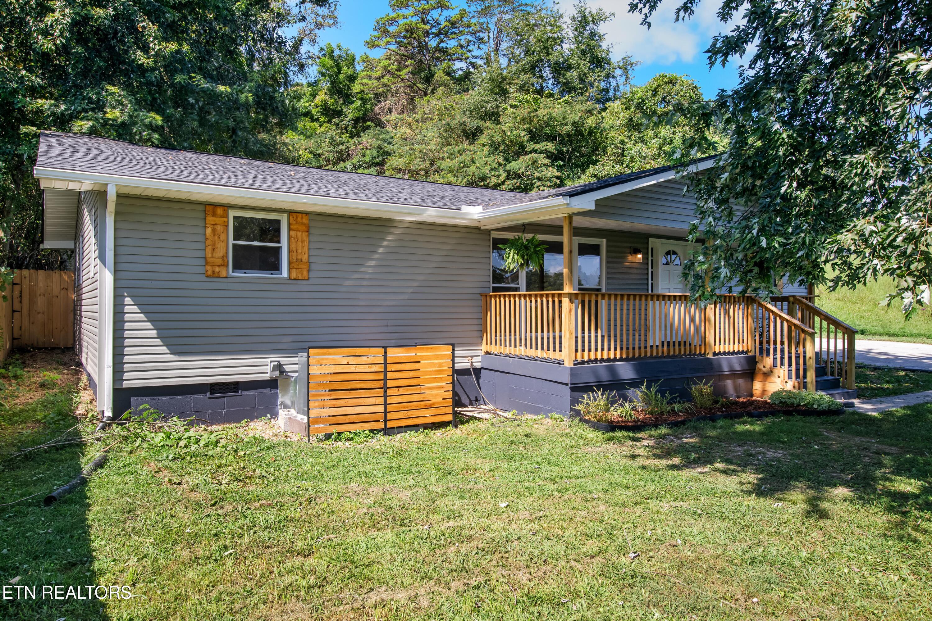 462 Island Ford Road Jacksboro TN 37757