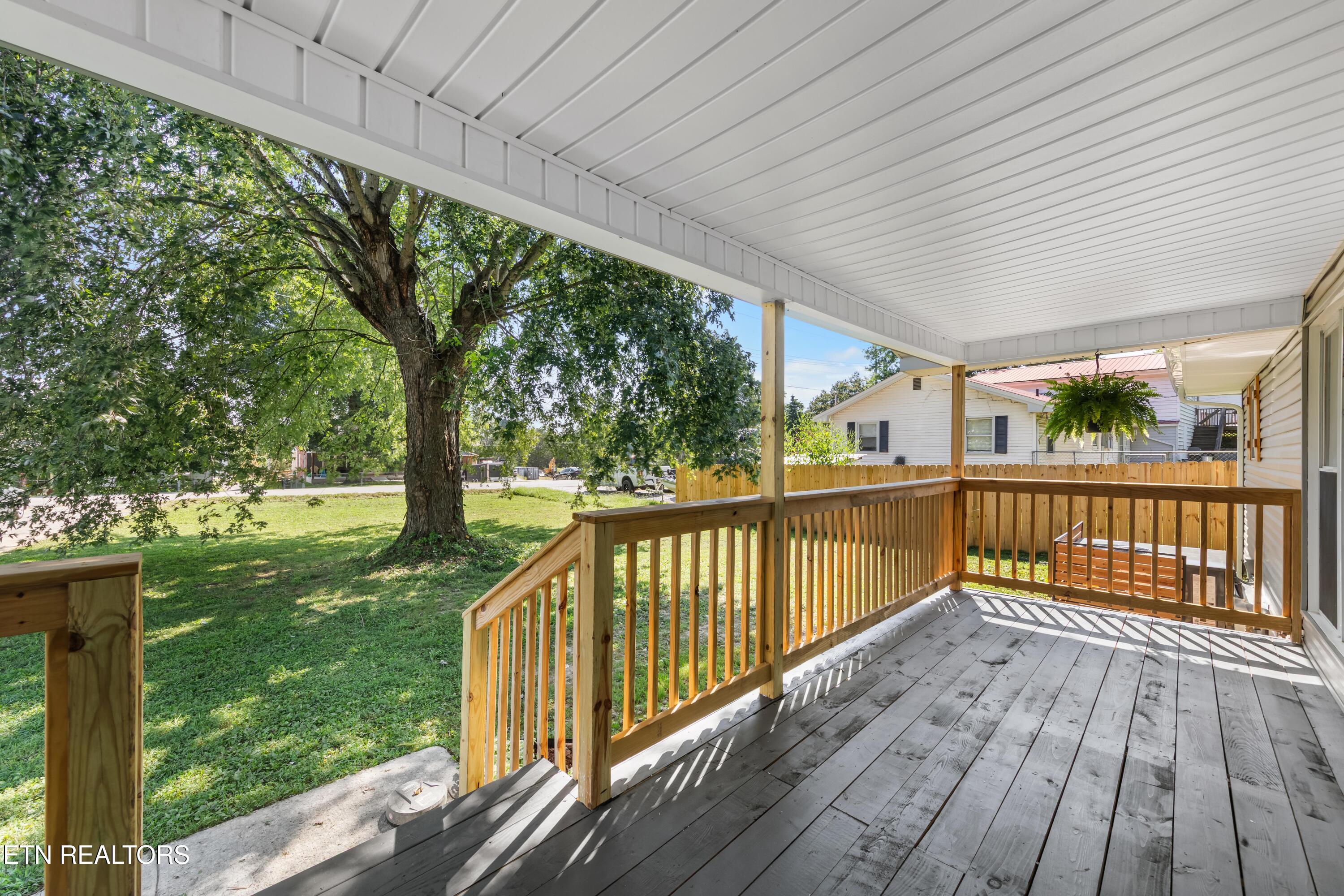 462 Island Ford Road Jacksboro TN 37757