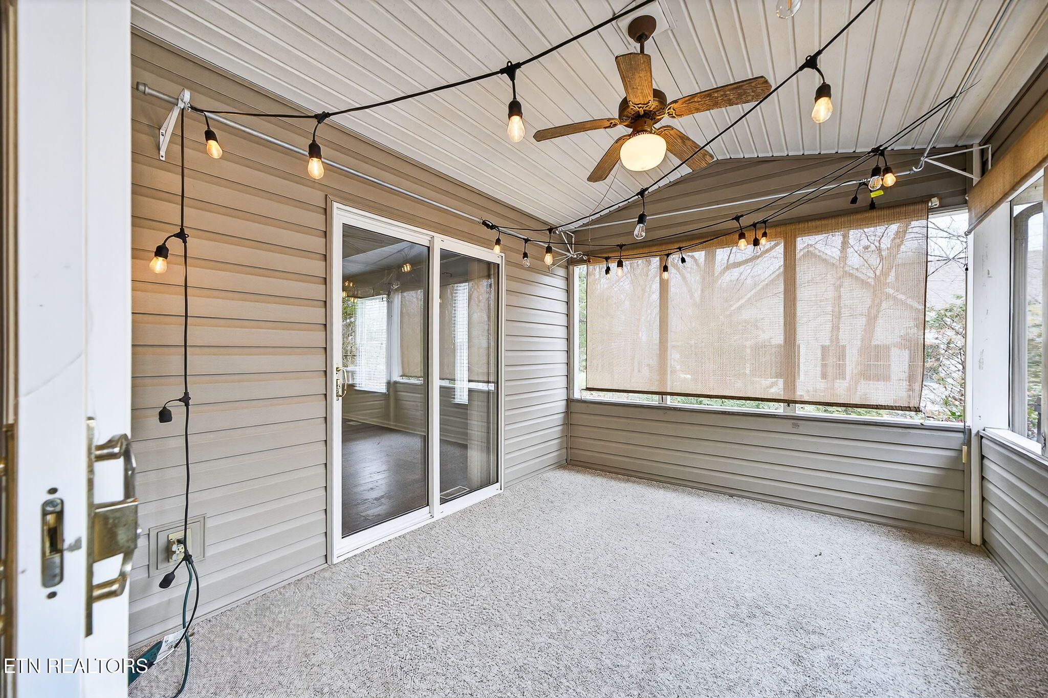 15 Ridge Crest Circle Crossville TN 38558