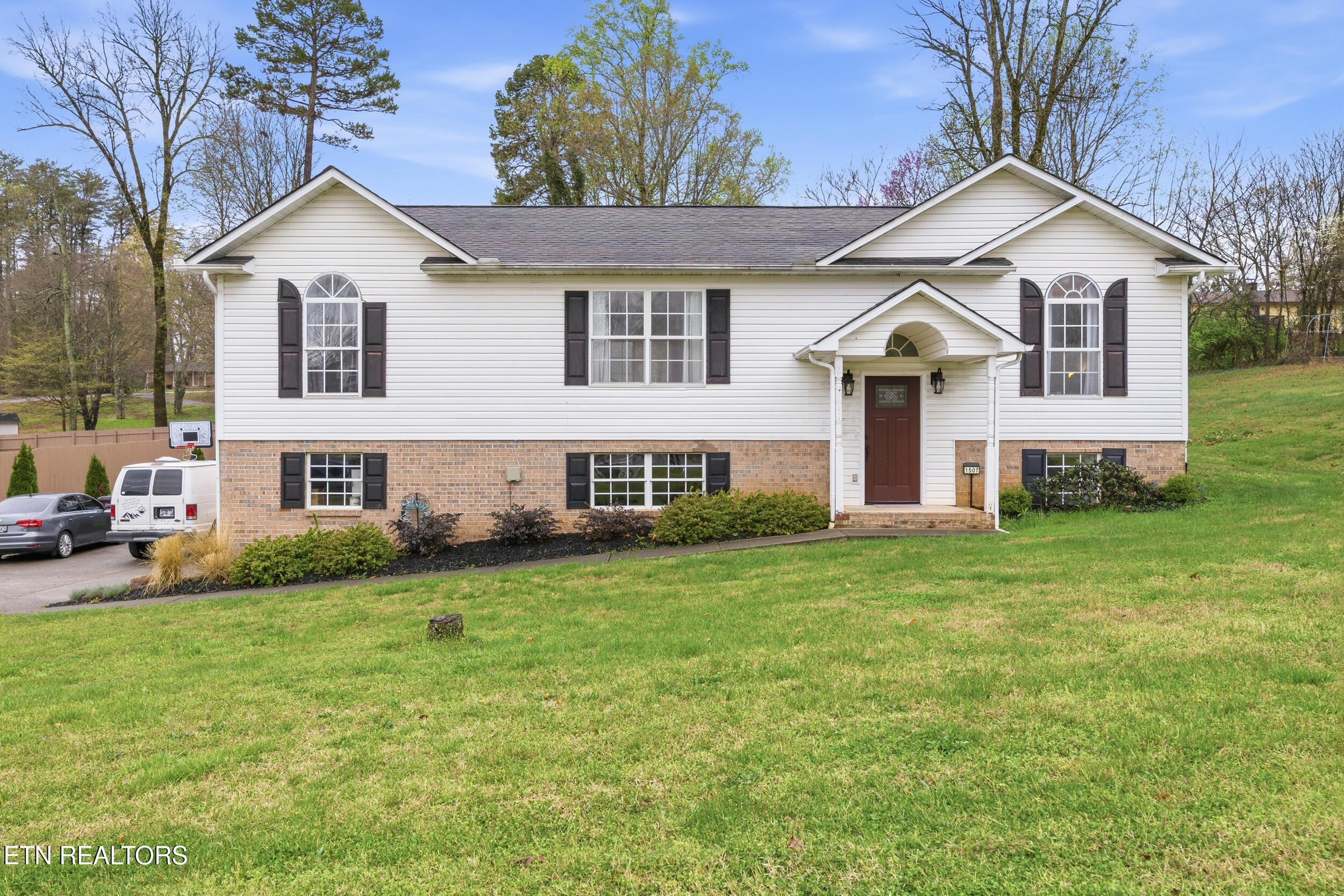 1507 Water Lily Lane Maryville TN 37801