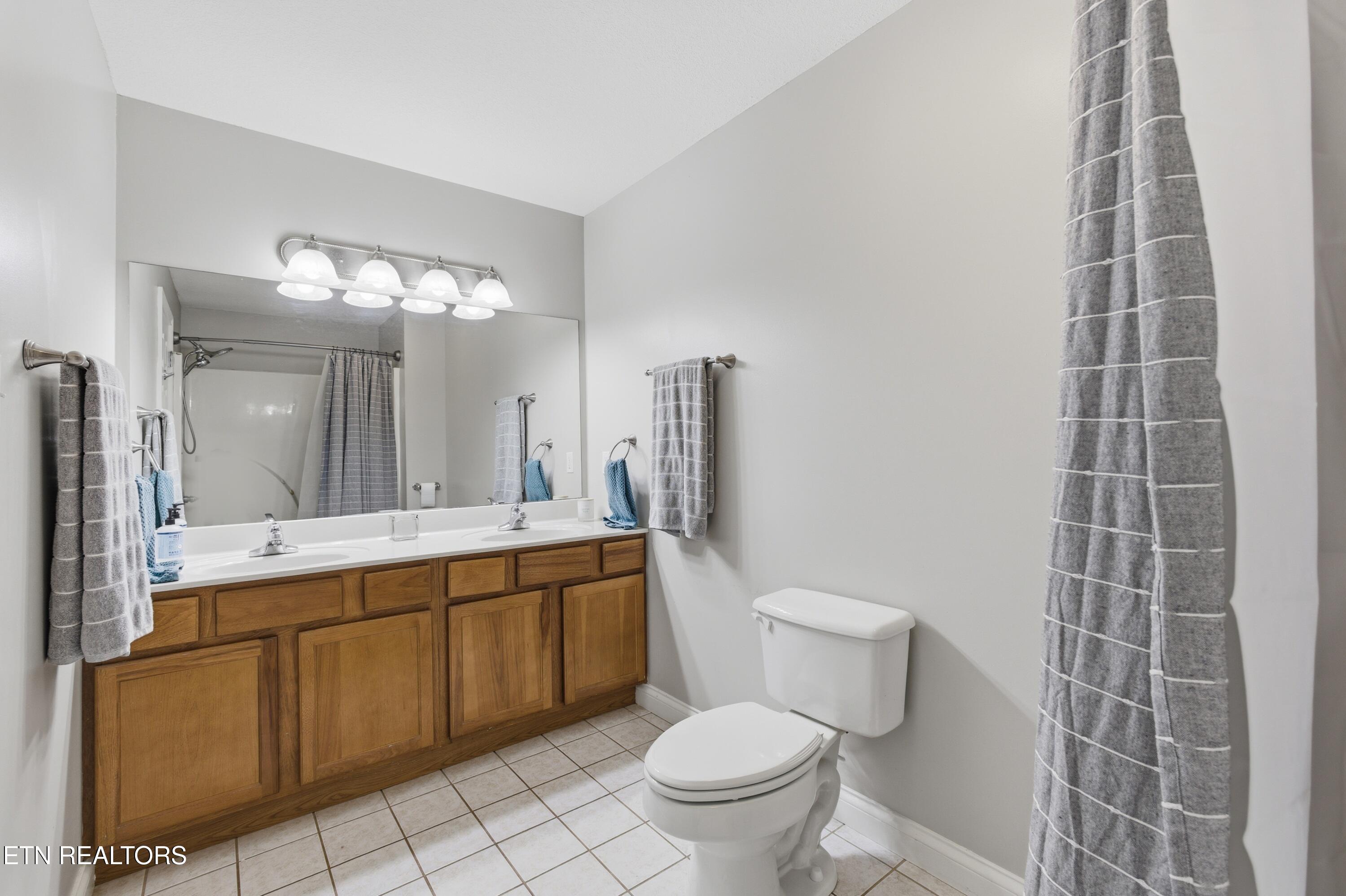 8429 Wade Crest Lane Powell TN 37849