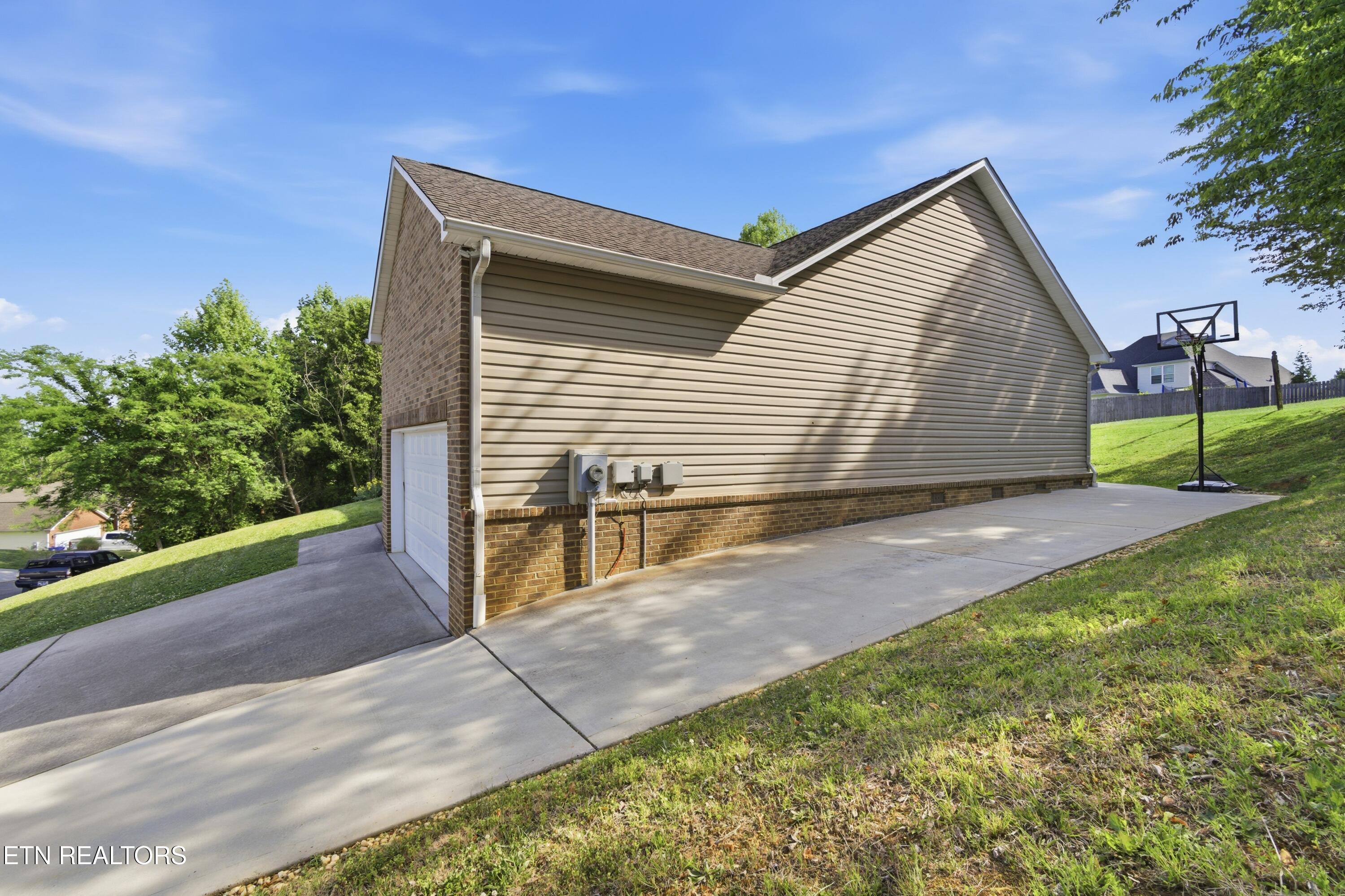 8429 Wade Crest Lane Powell TN 37849